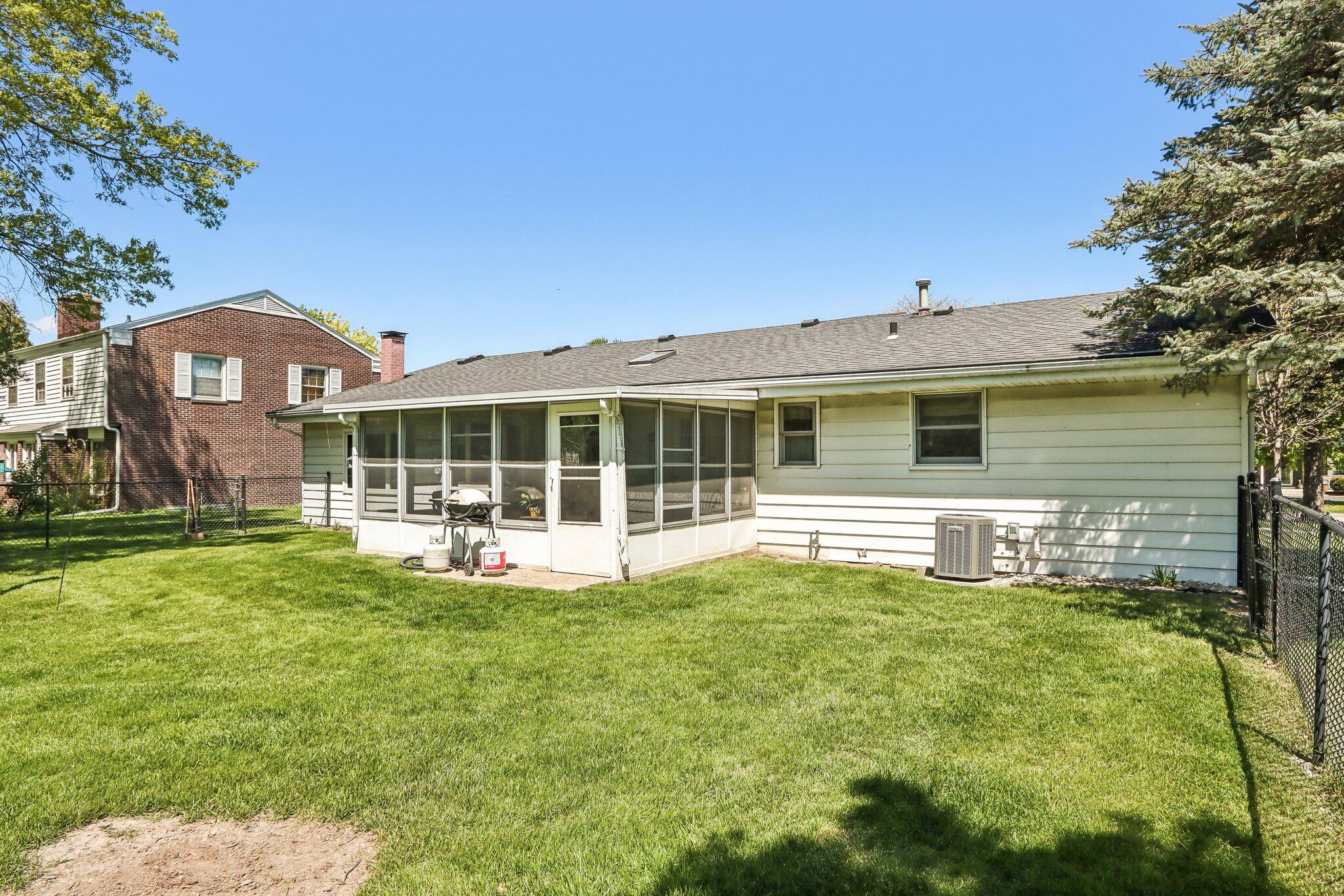 311 W 4th Ave