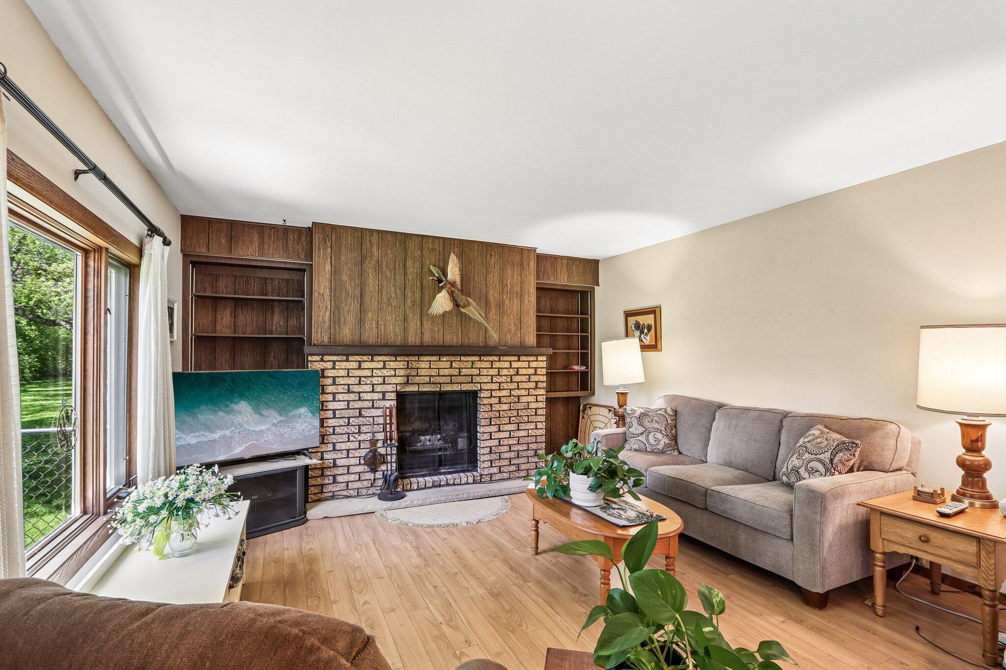 311 W 4th Ave