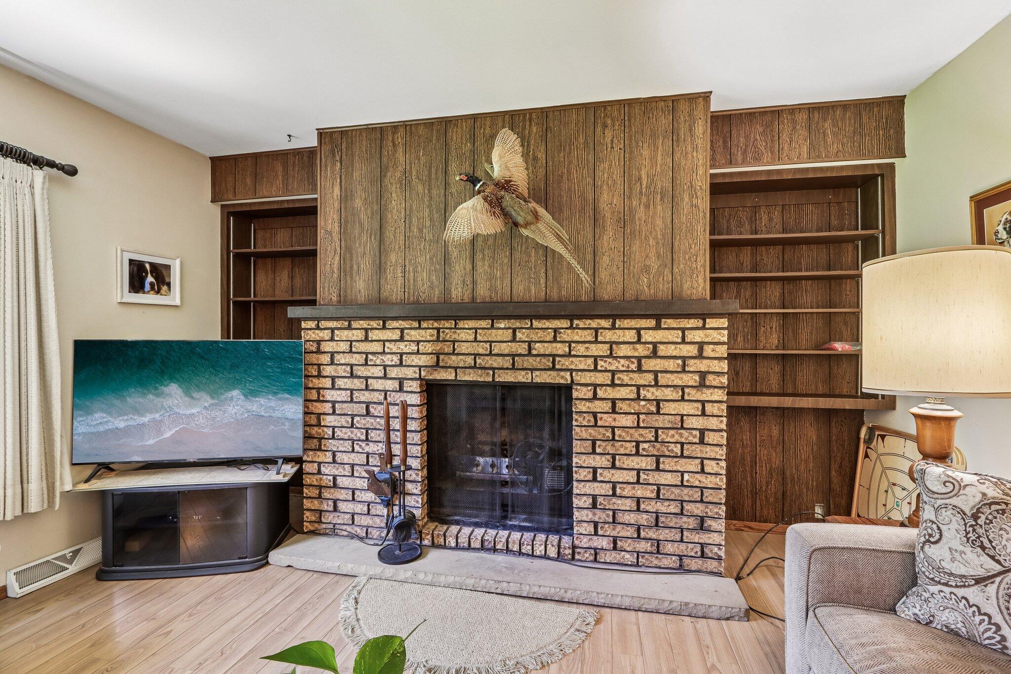 311 W 4th Ave