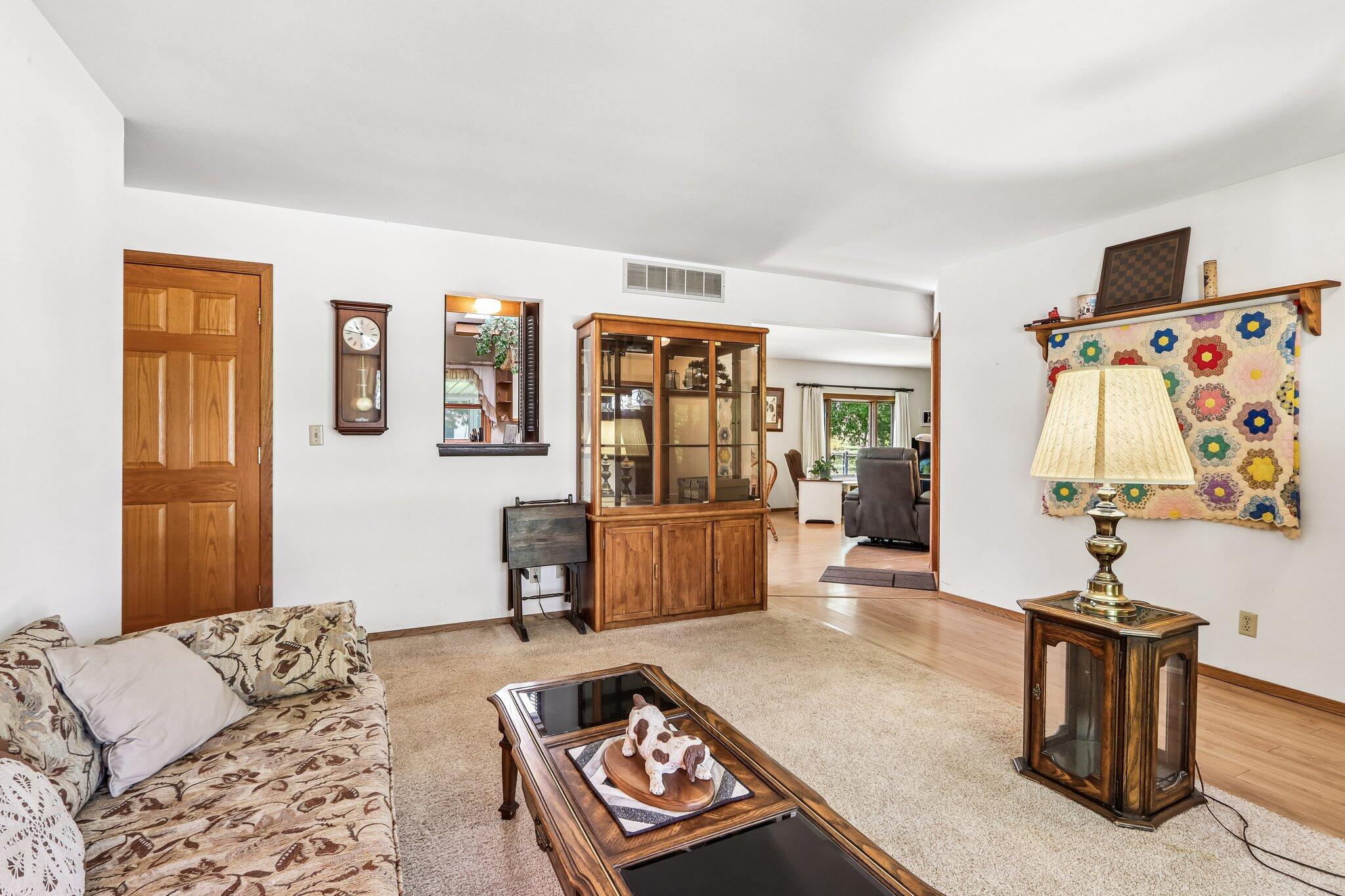 311 W 4th Ave