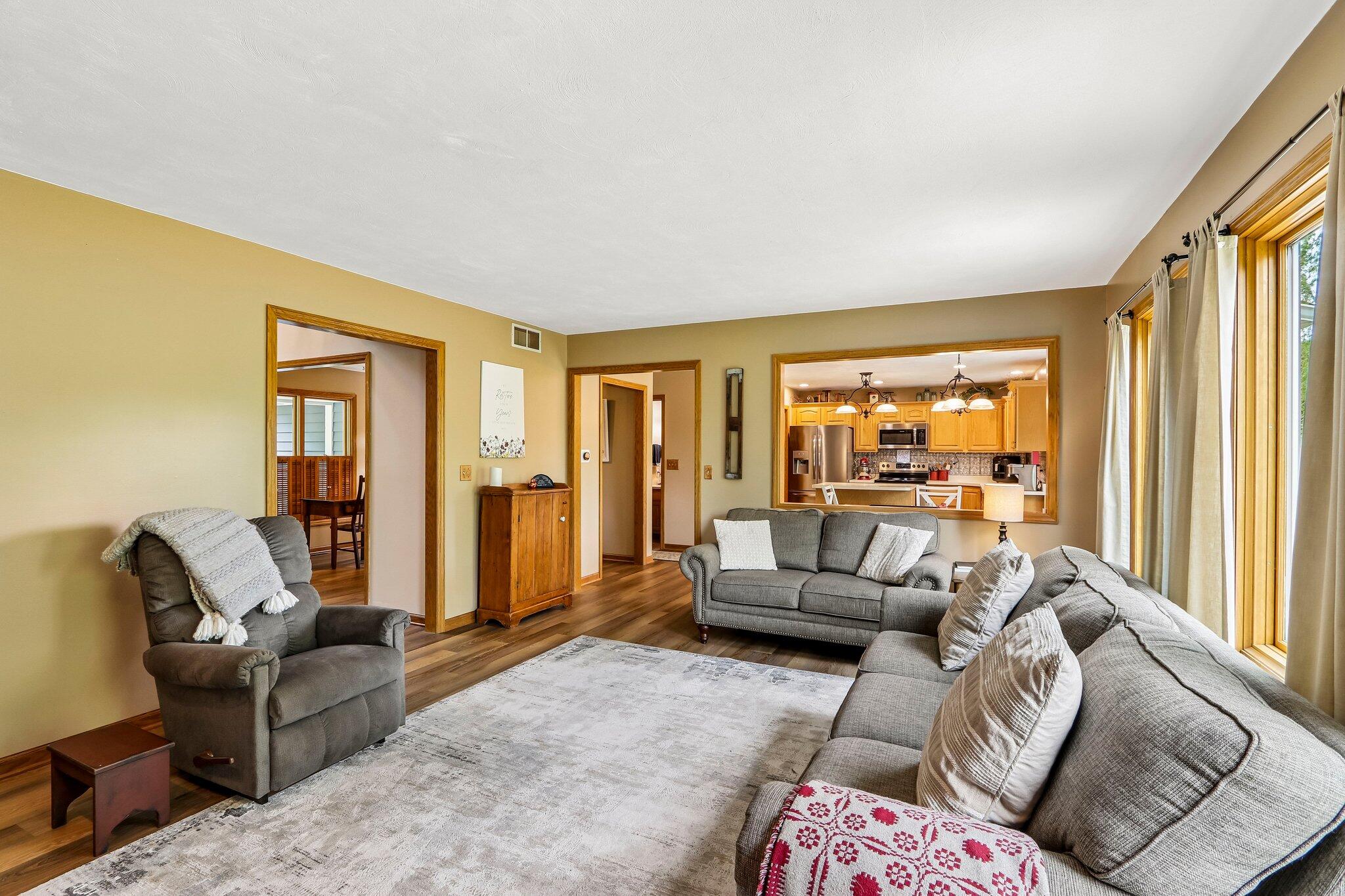 W5692 Sunset Ridge Rd