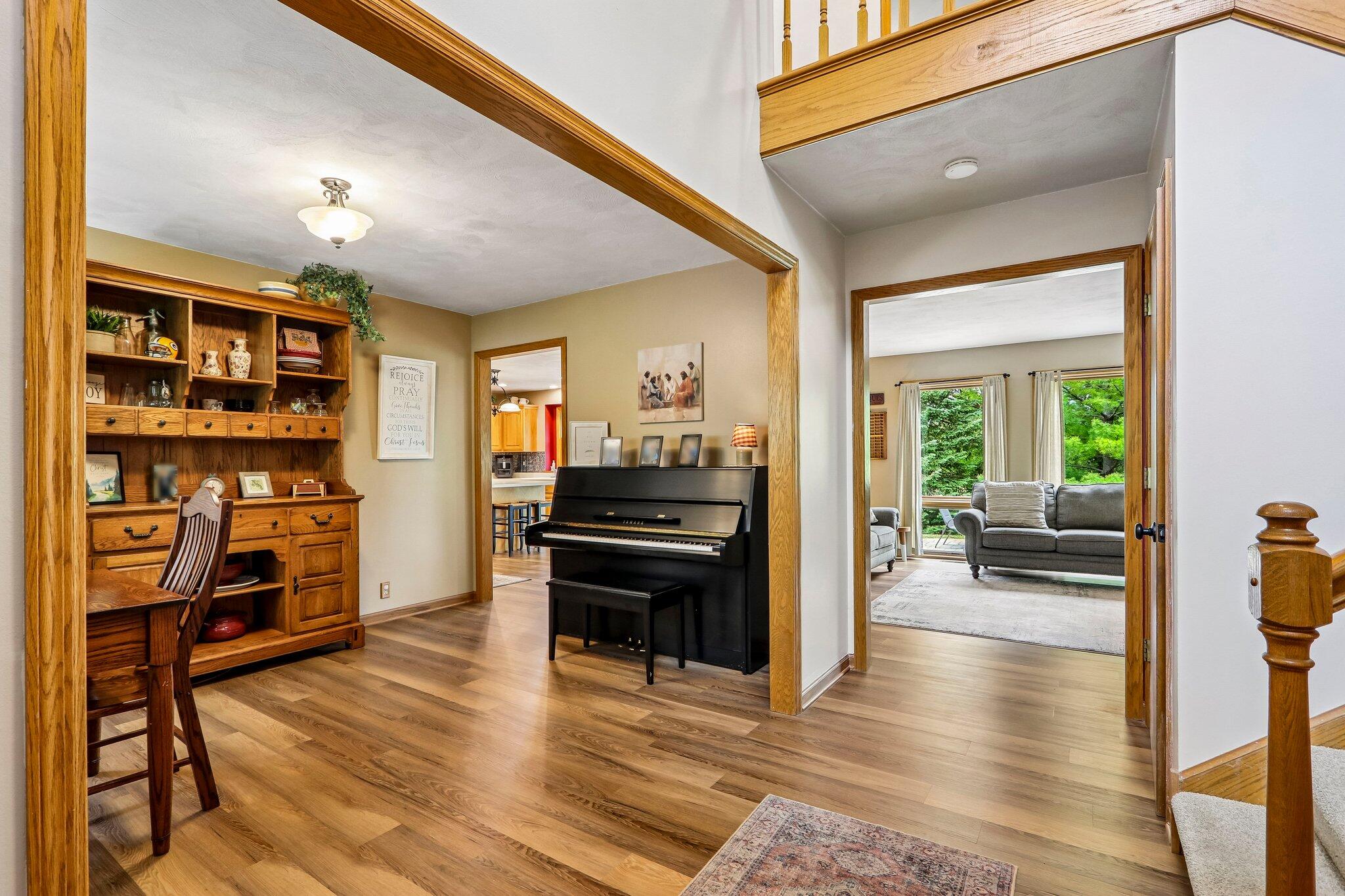 W5692 Sunset Ridge Rd