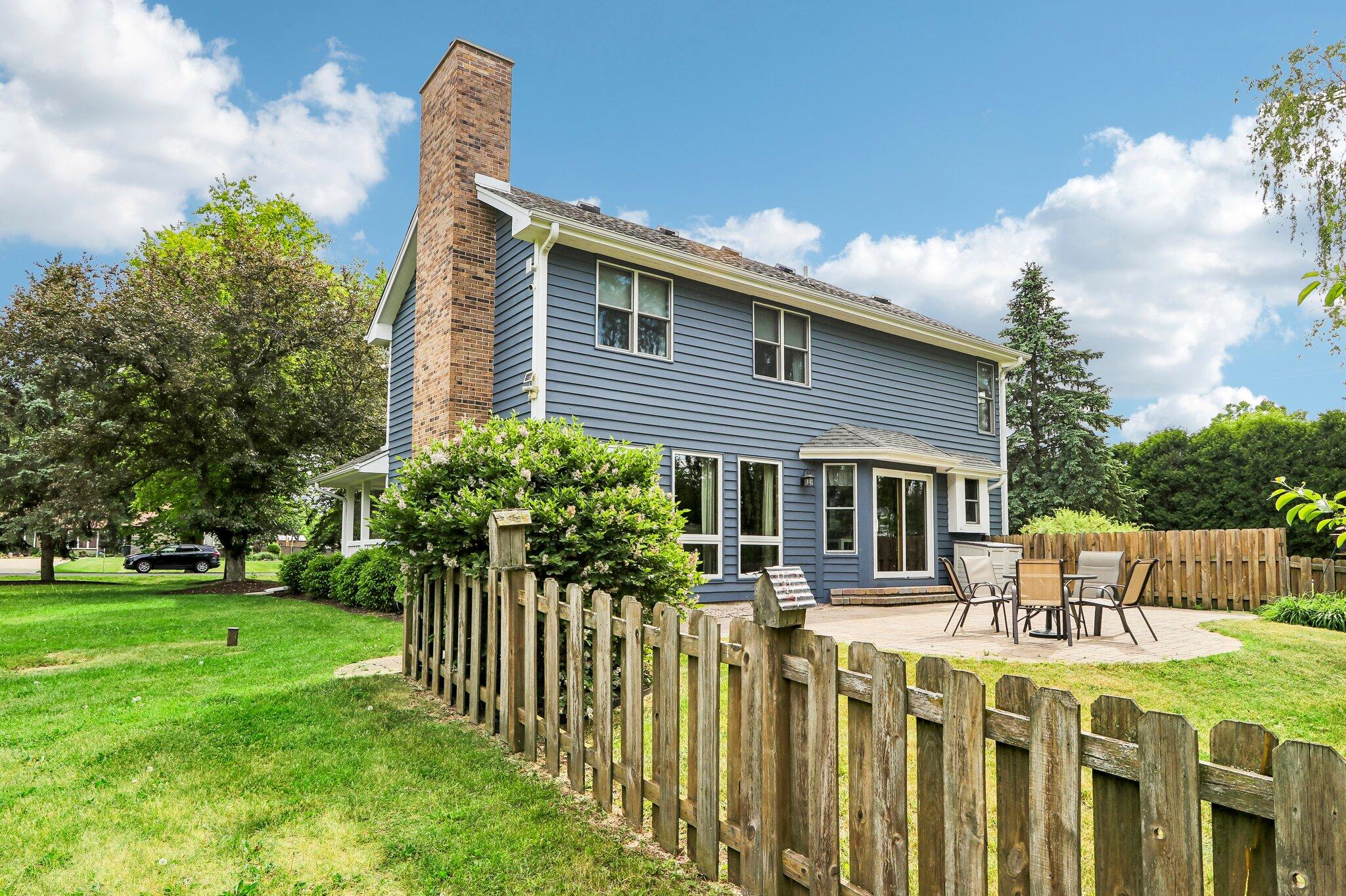 W5692 Sunset Ridge Rd