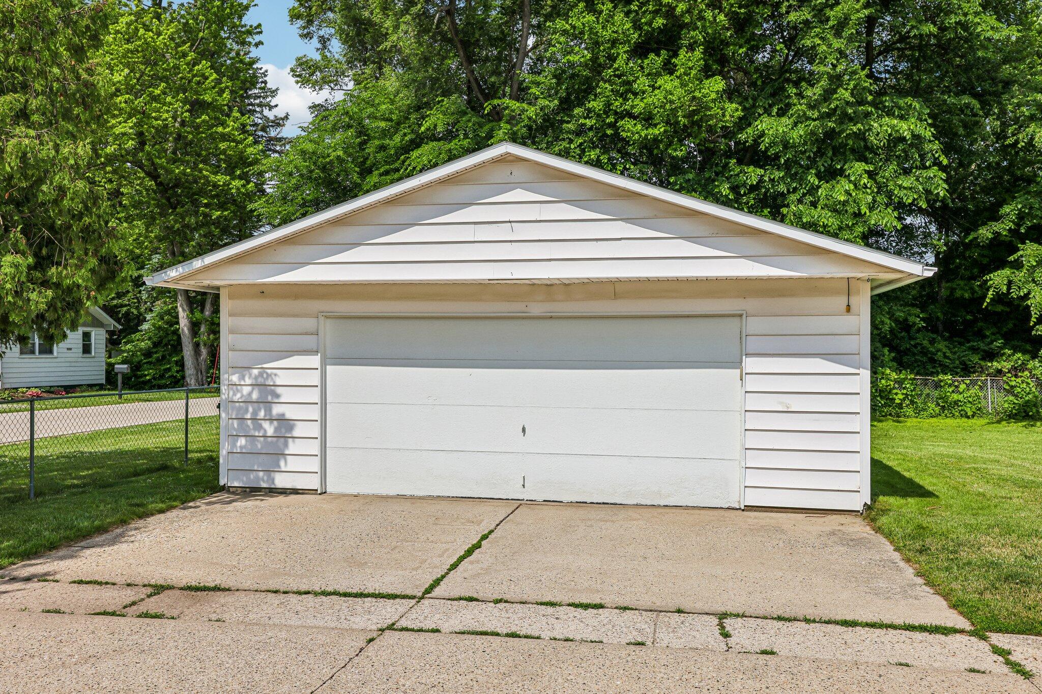 N1359 Moss Dr