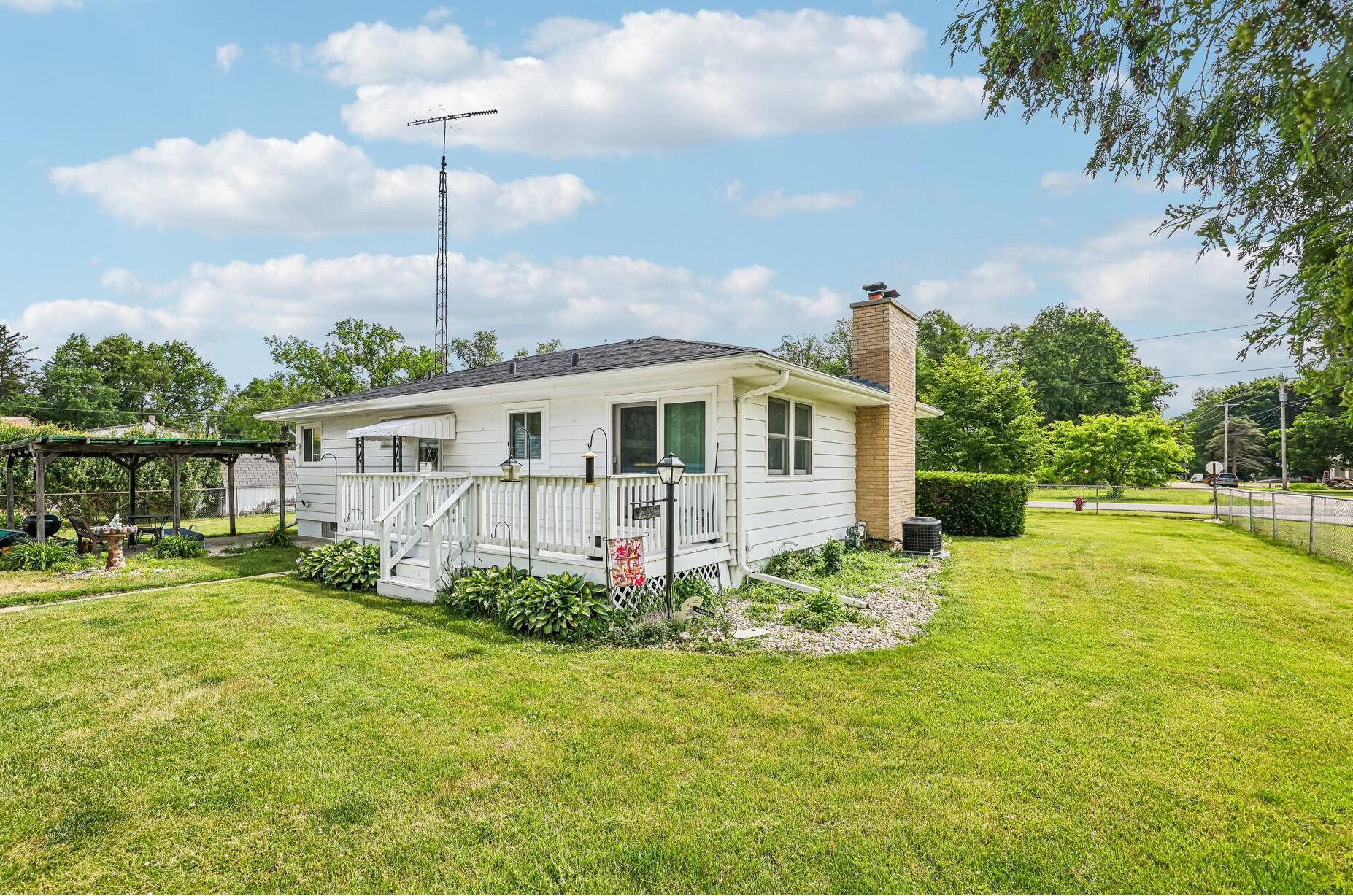 N1359 Moss Dr