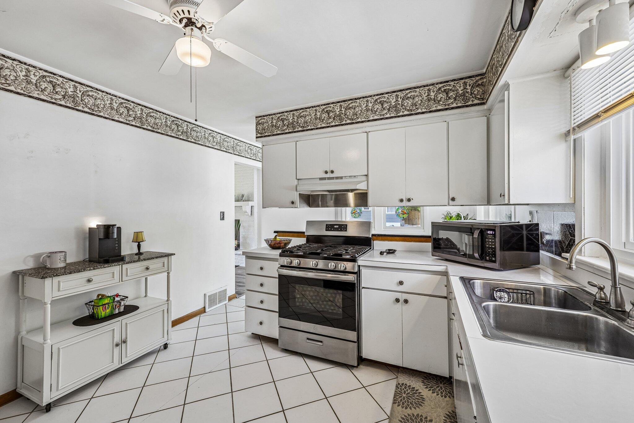 N1359 Moss Dr