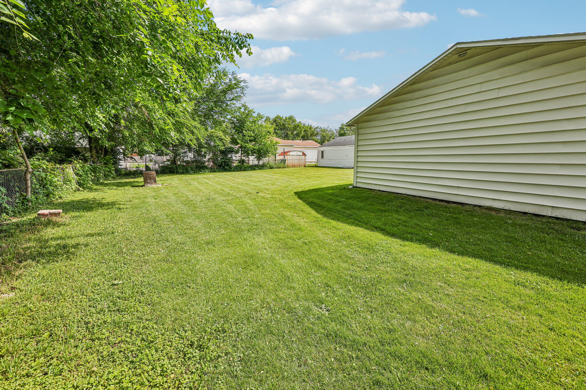 N1359 Moss Dr