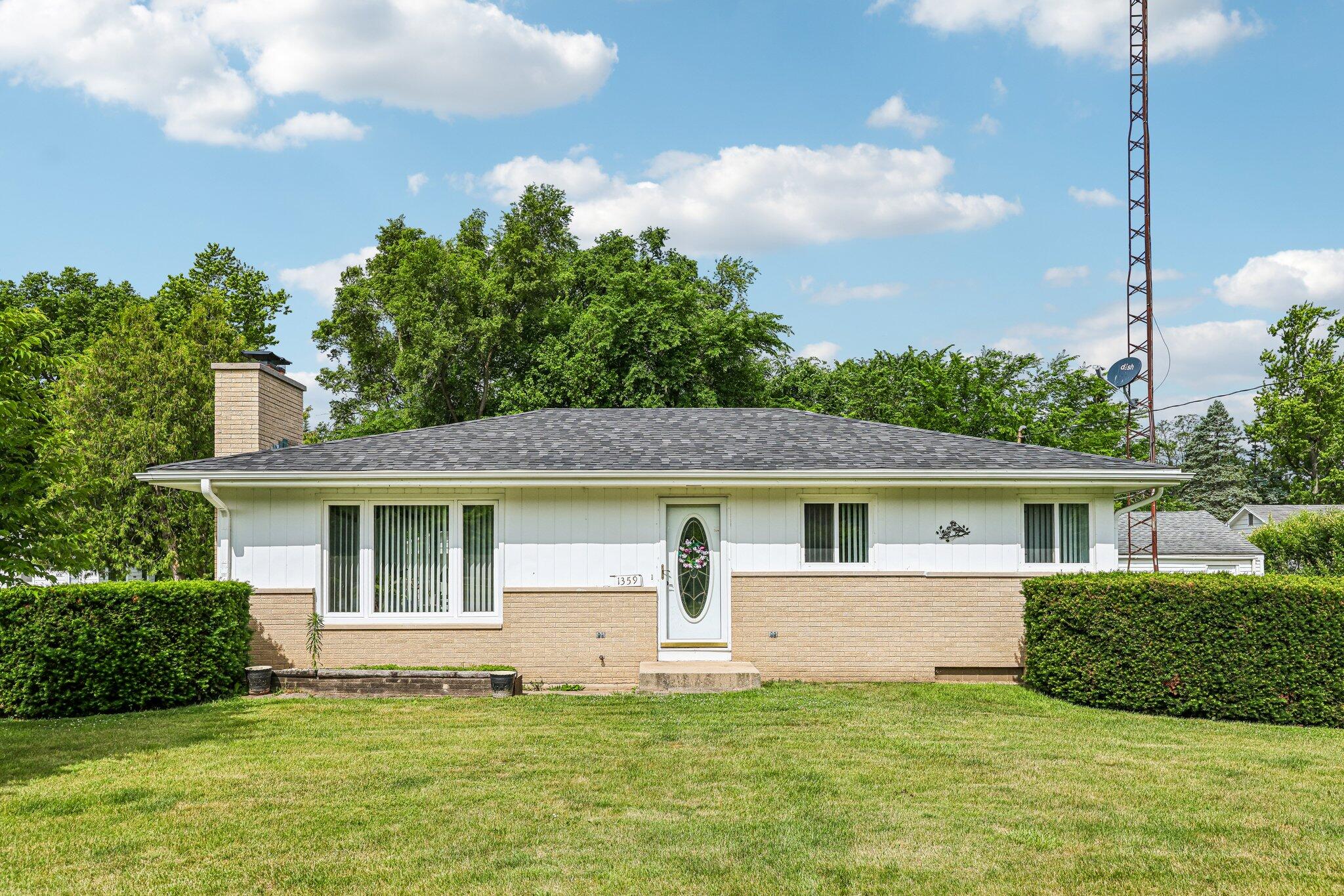 N1359 Moss Dr