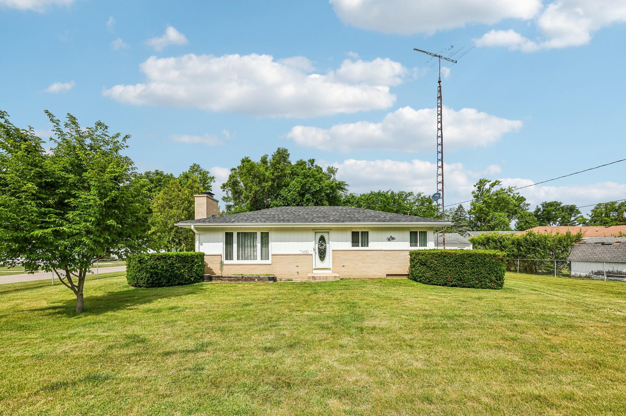N1359 Moss Dr