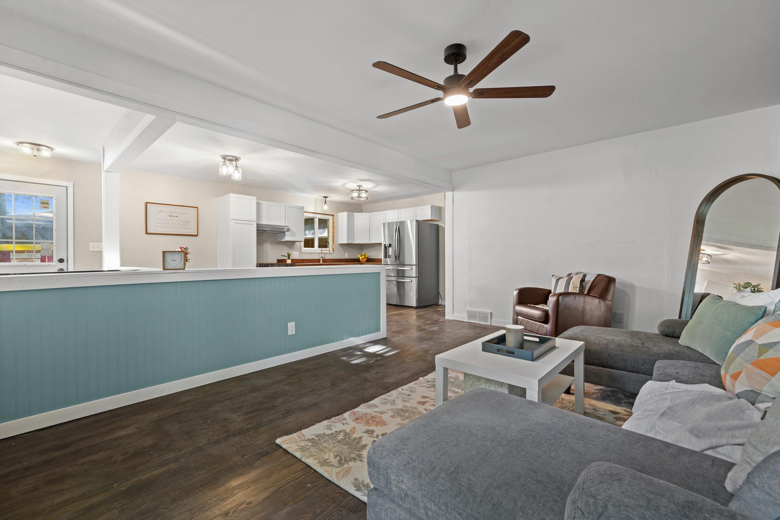 36 N Monica Dr