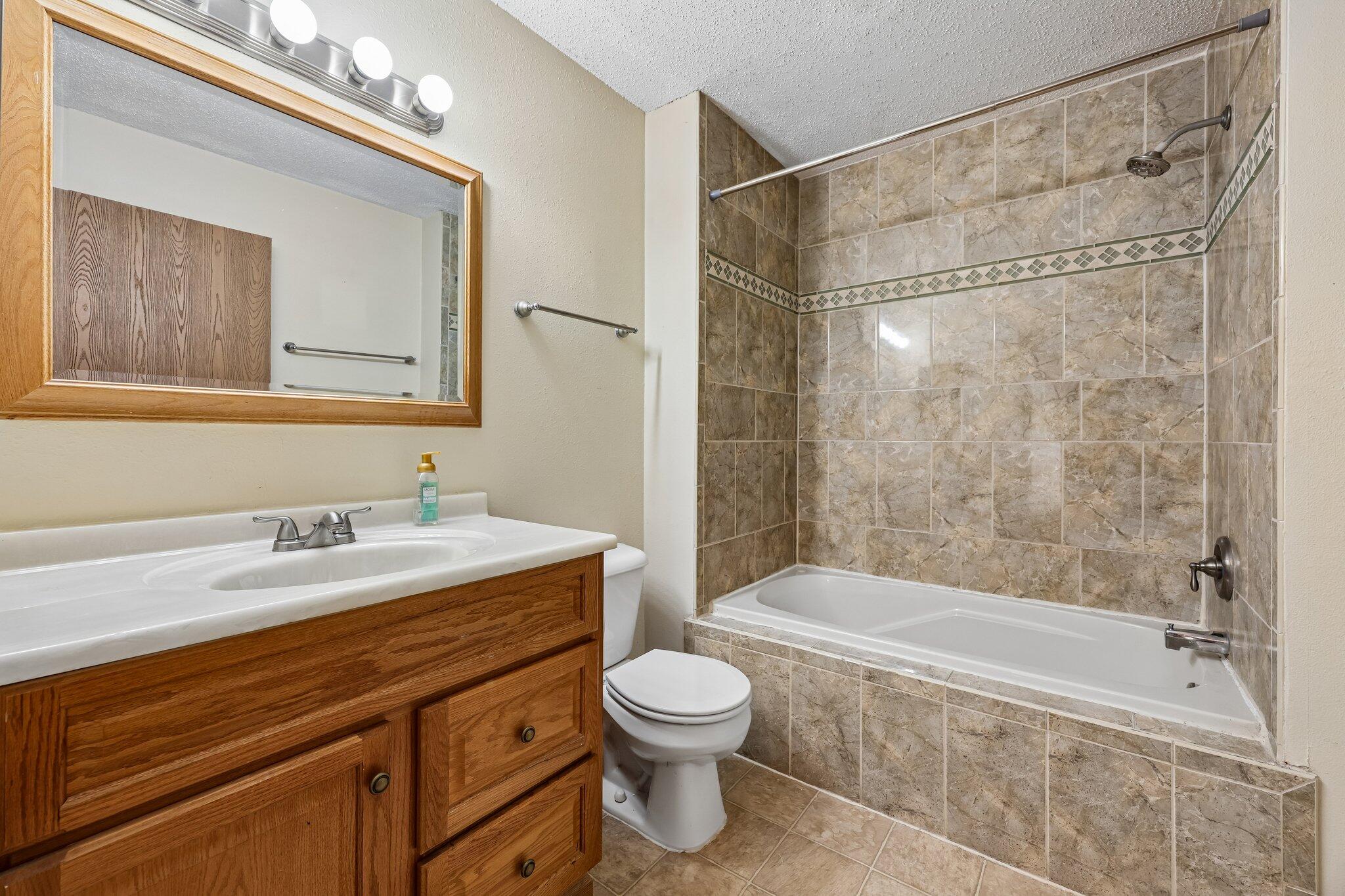 509 Lawson School Rd, 4