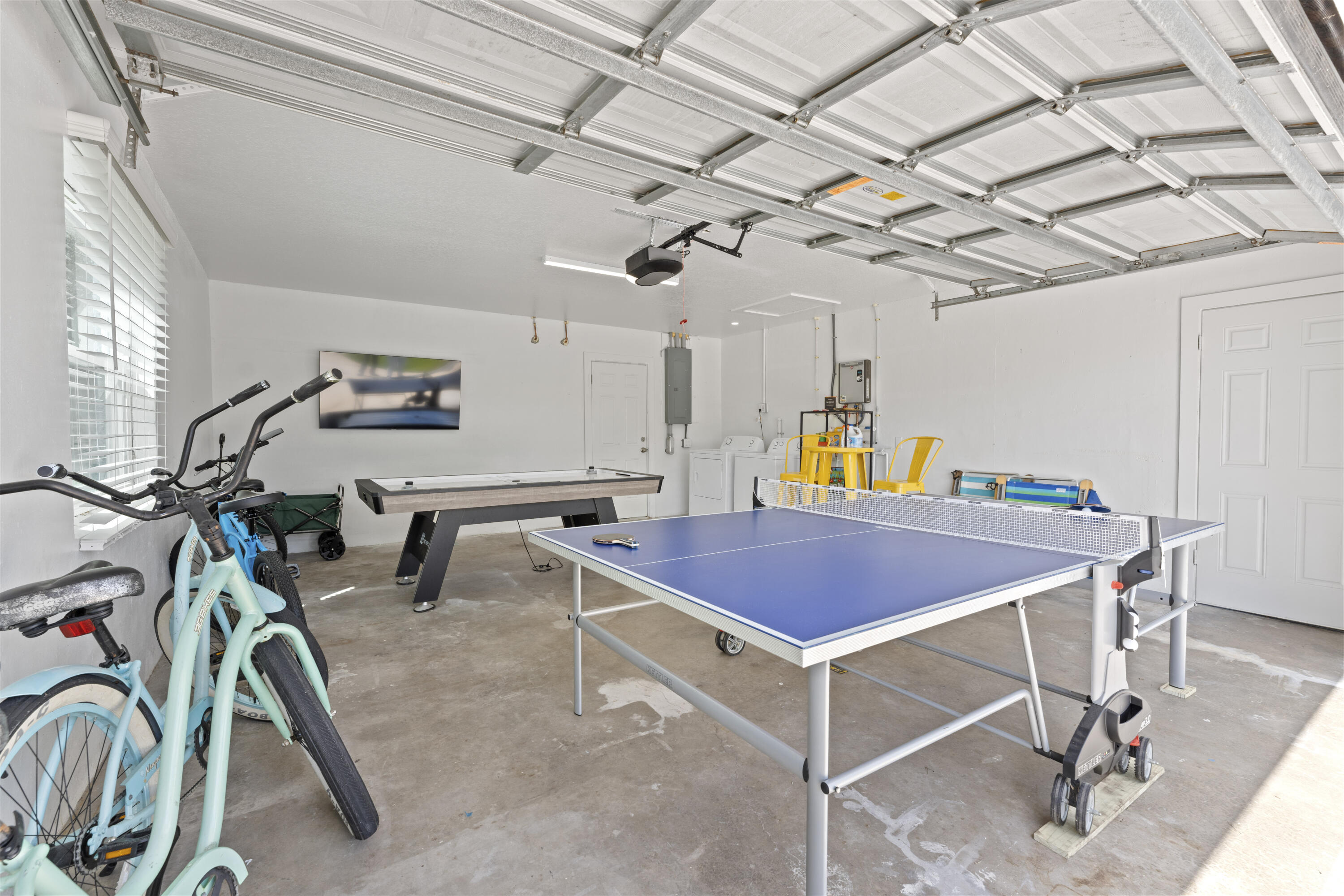 1011 Bali Road