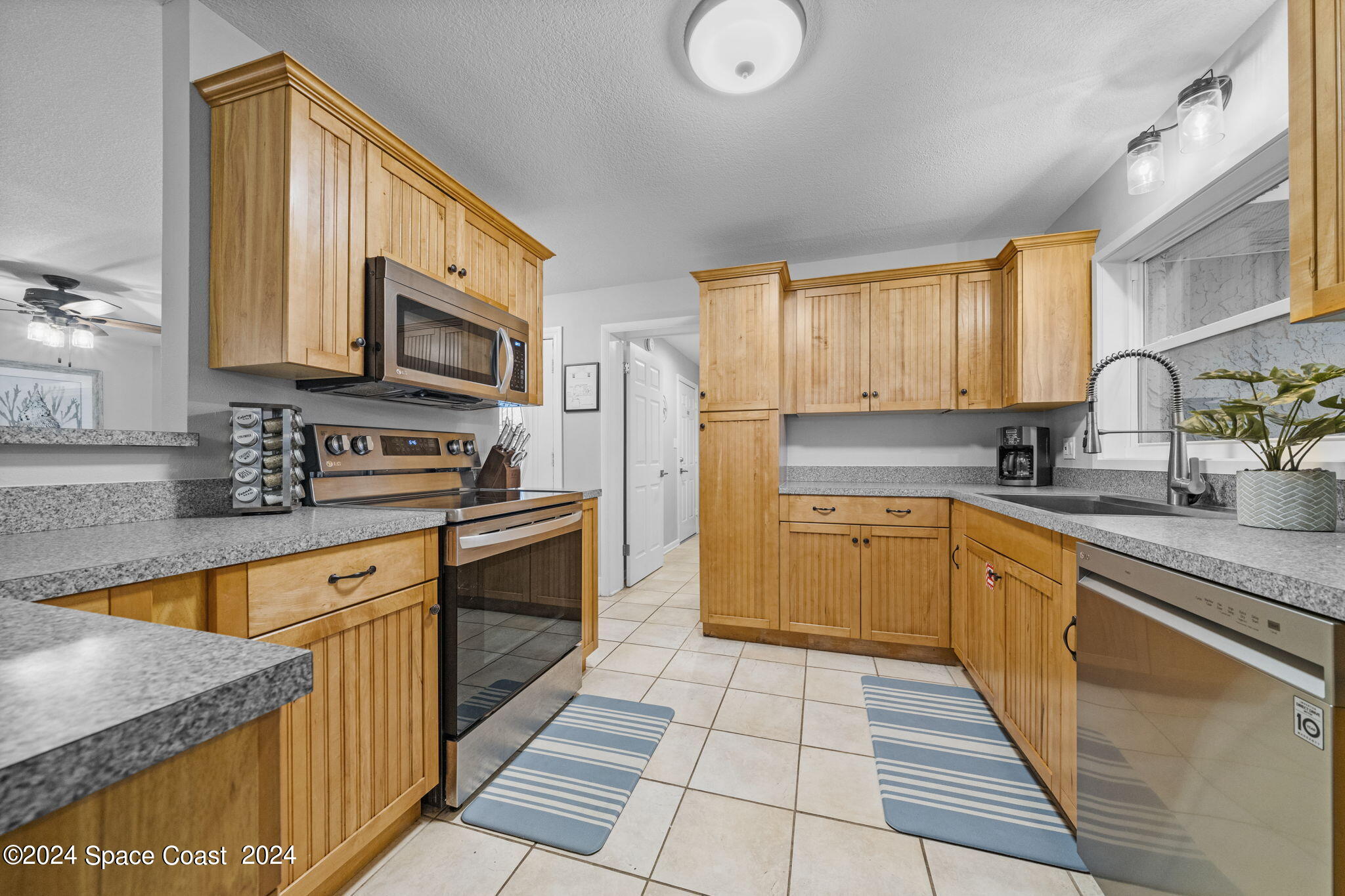 1011 Bali Road
