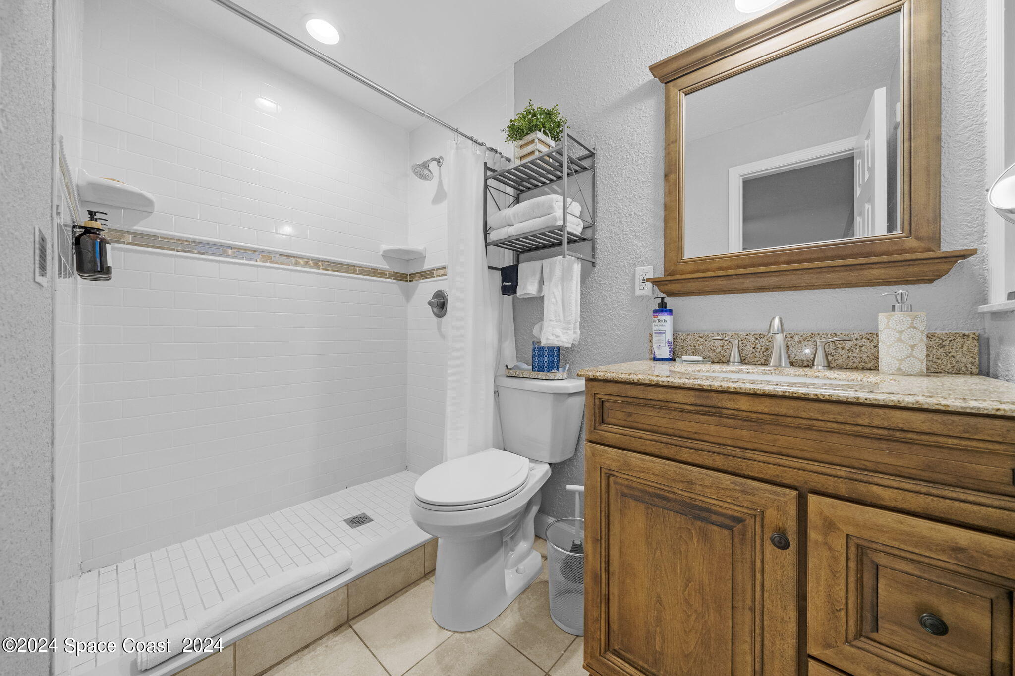 1011 Bali Road