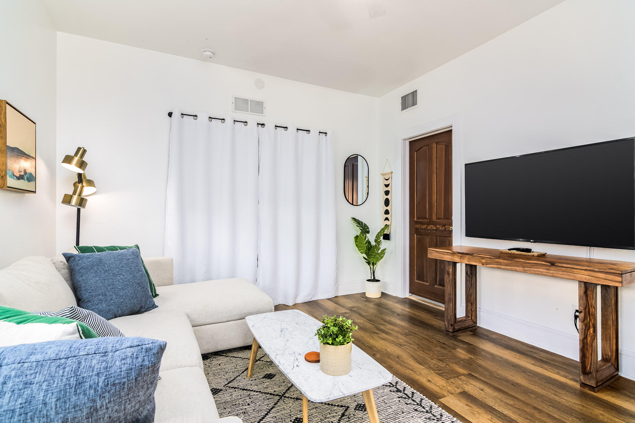109 W New Haven Avenue, Suite B