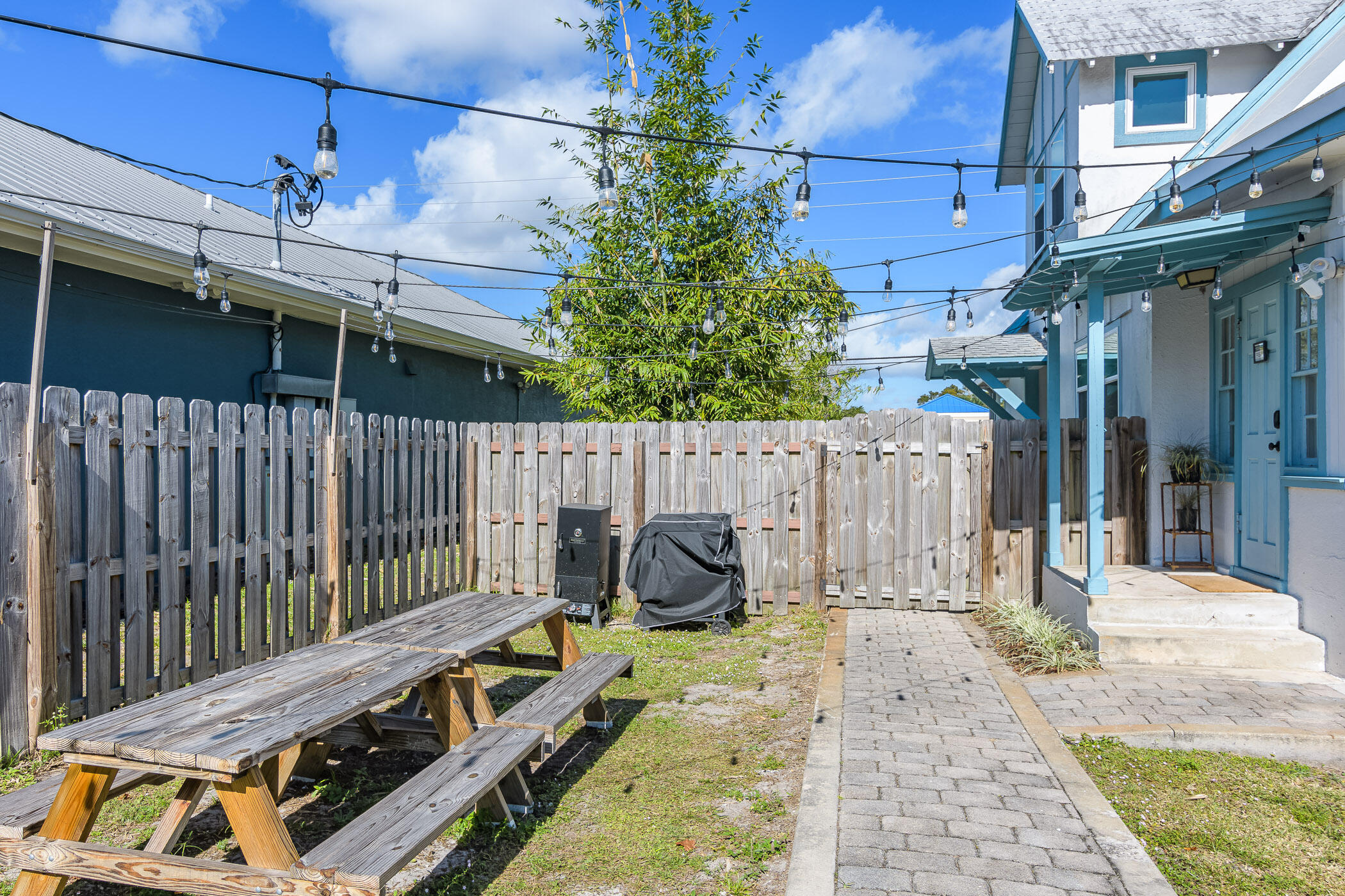 109 W New Haven Avenue, Suite B