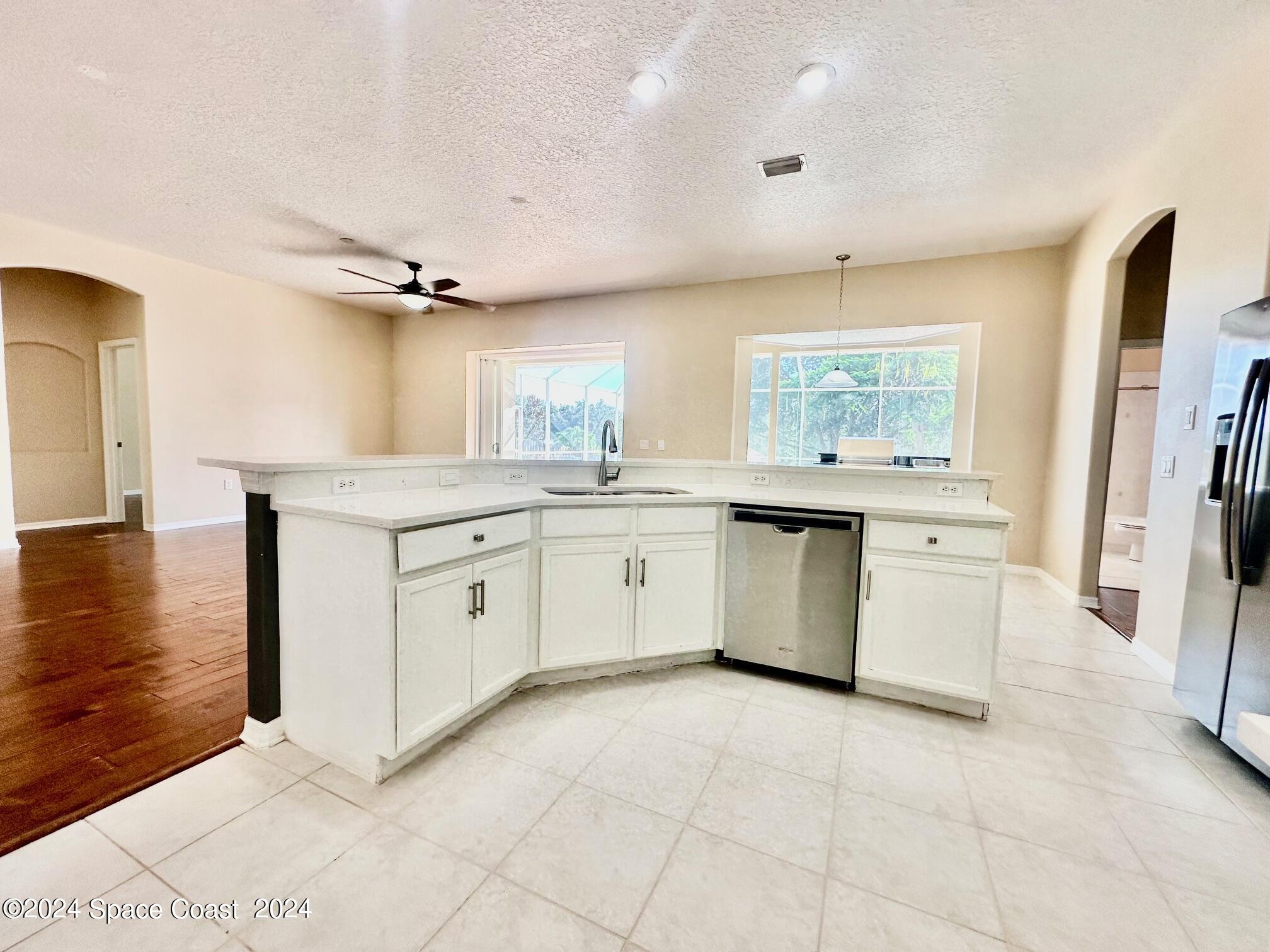 2558 Long Sandy Circle