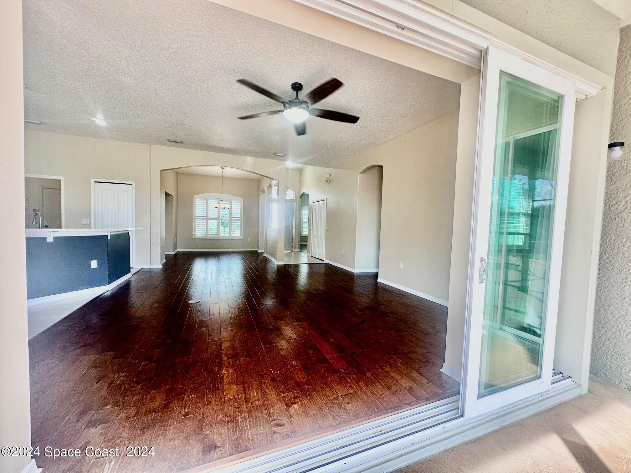 2558 Long Sandy Circle