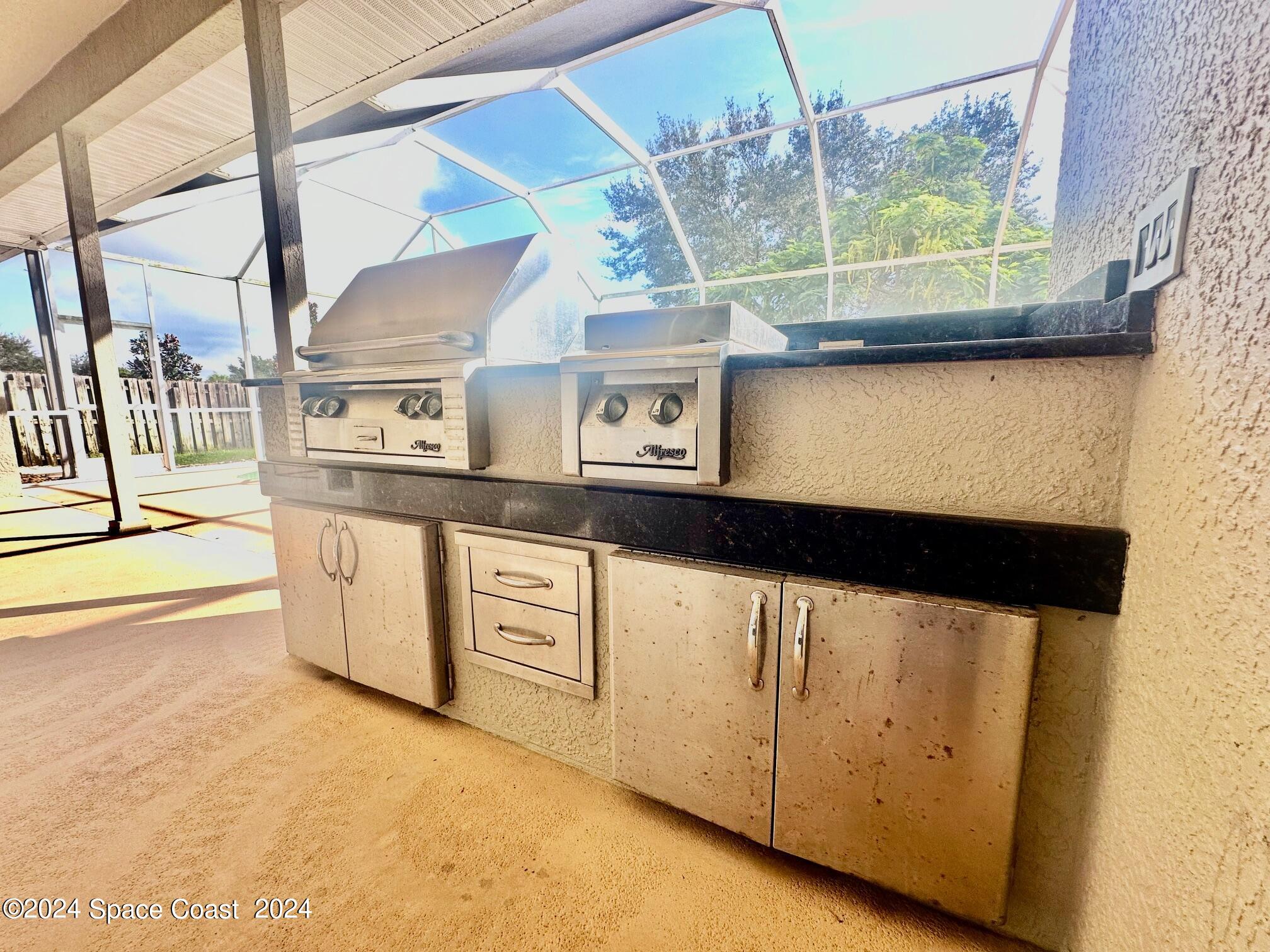 2558 Long Sandy Circle
