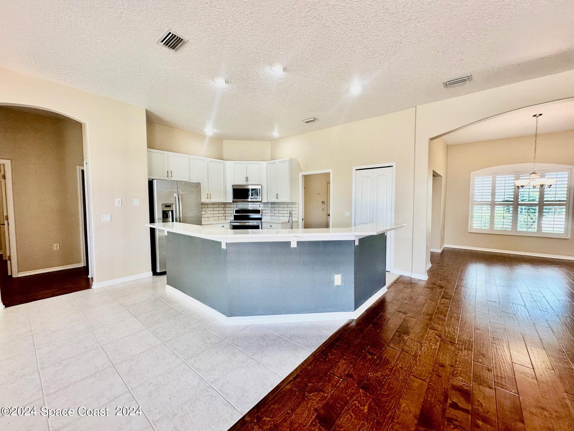 2558 Long Sandy Circle