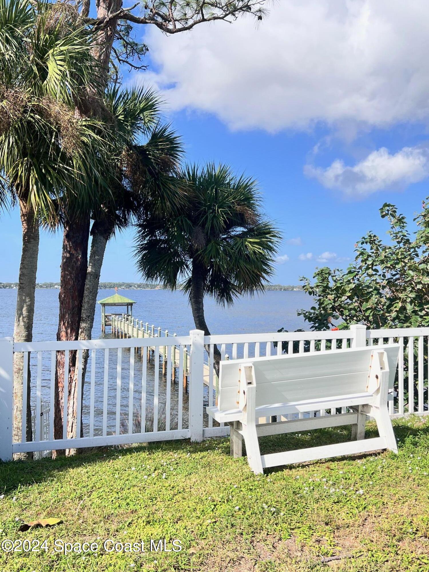 2558 Long Sandy Circle