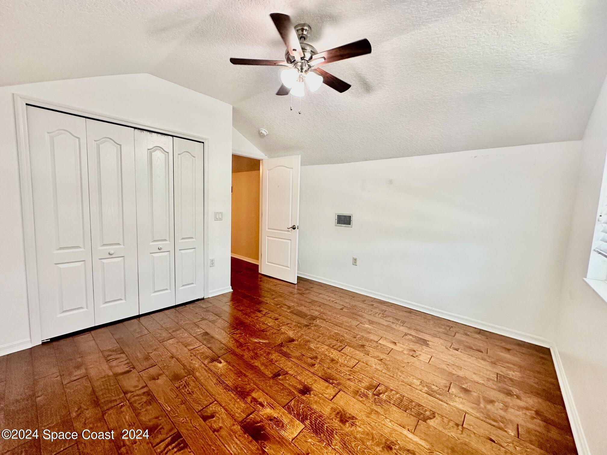 2558 Long Sandy Circle