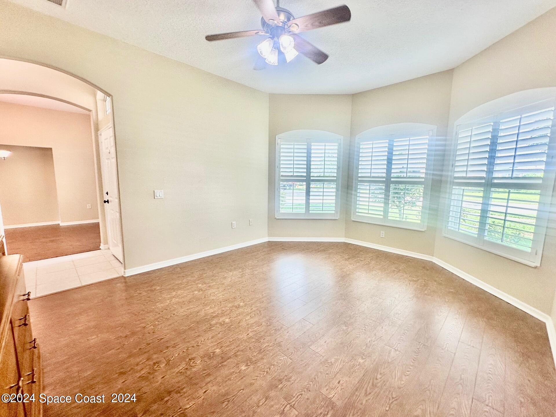 2558 Long Sandy Circle