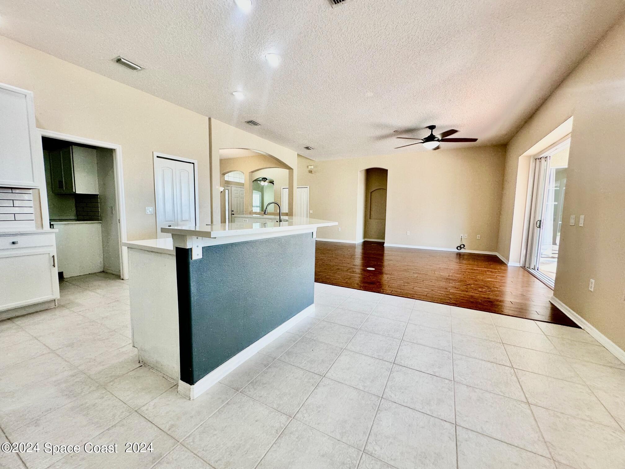 2558 Long Sandy Circle