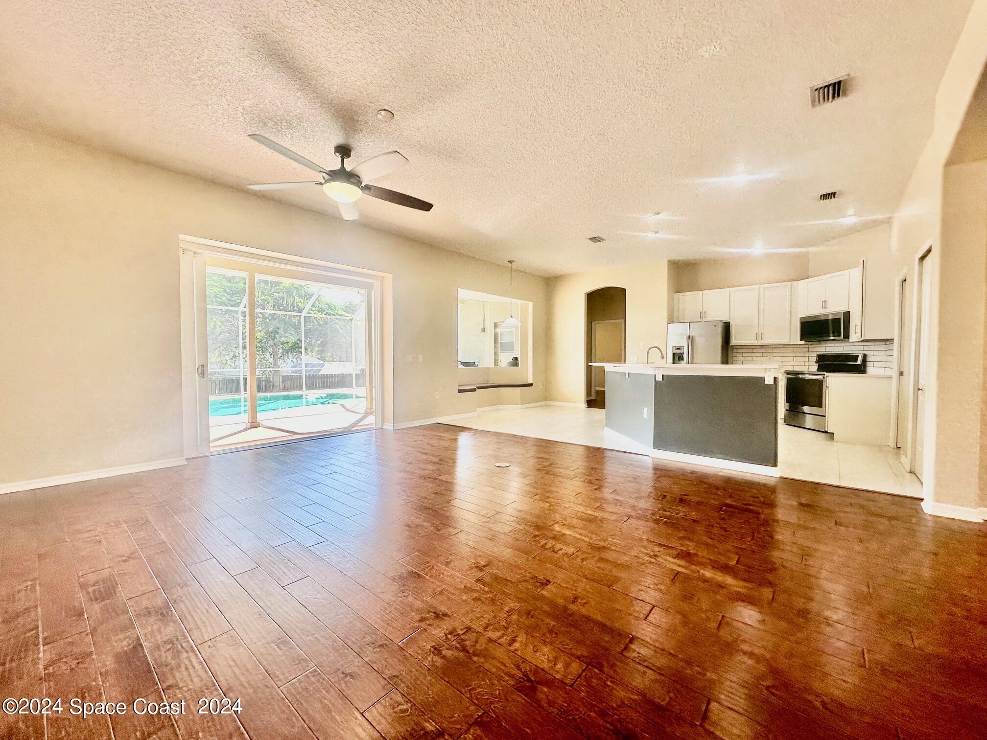 2558 Long Sandy Circle