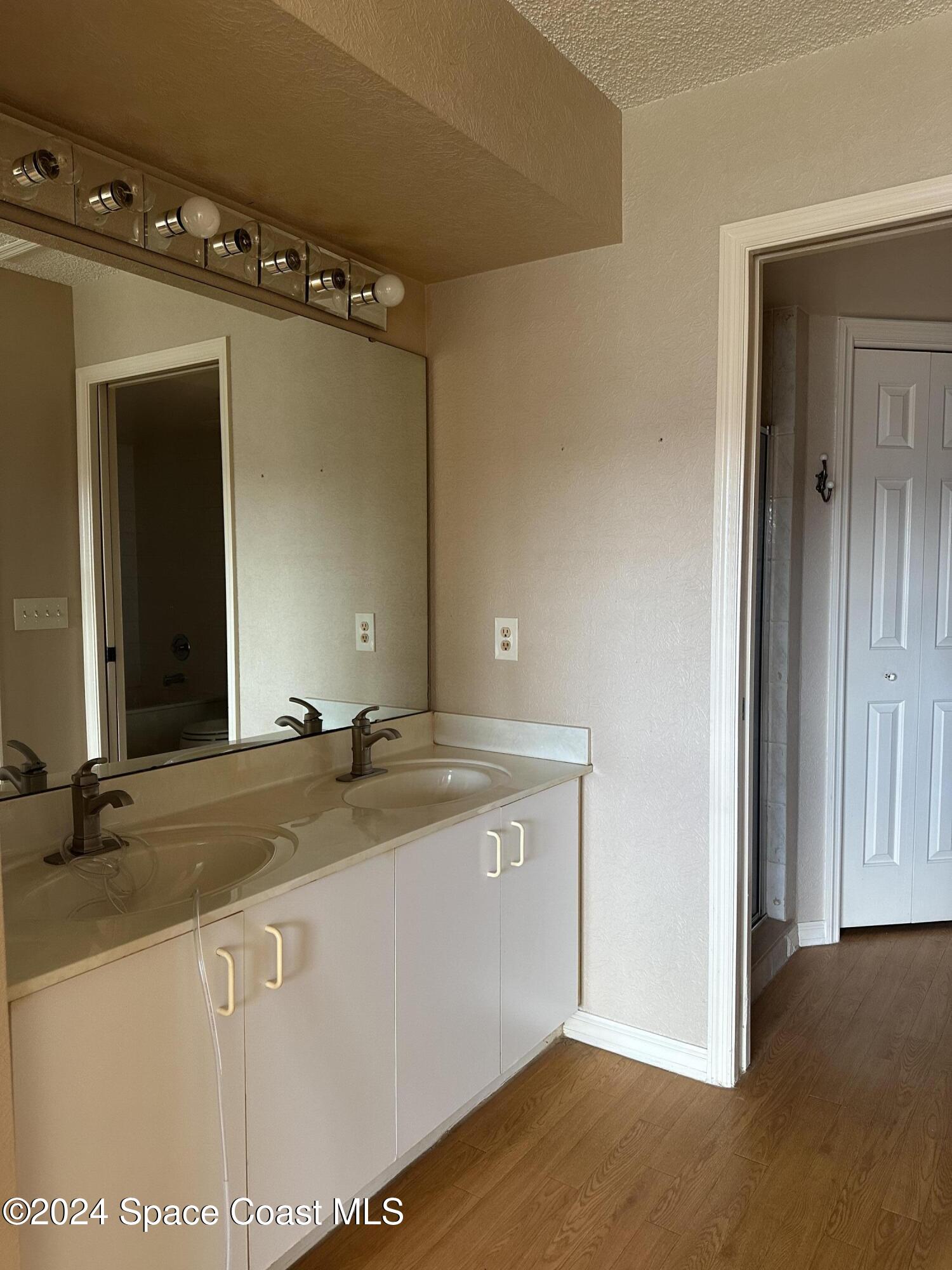 510 S Brevard Avenue, 124