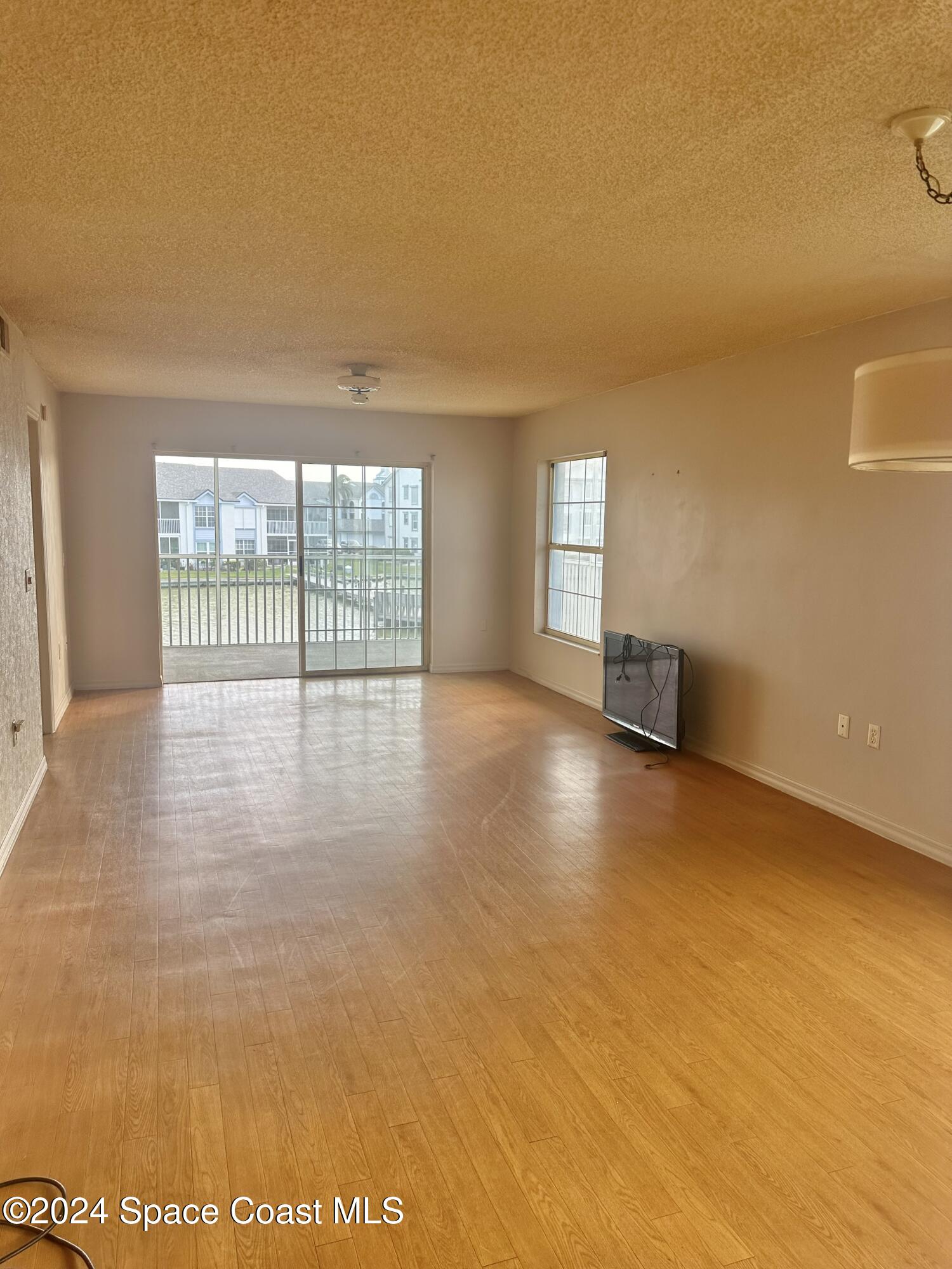 510 S Brevard Avenue, 124