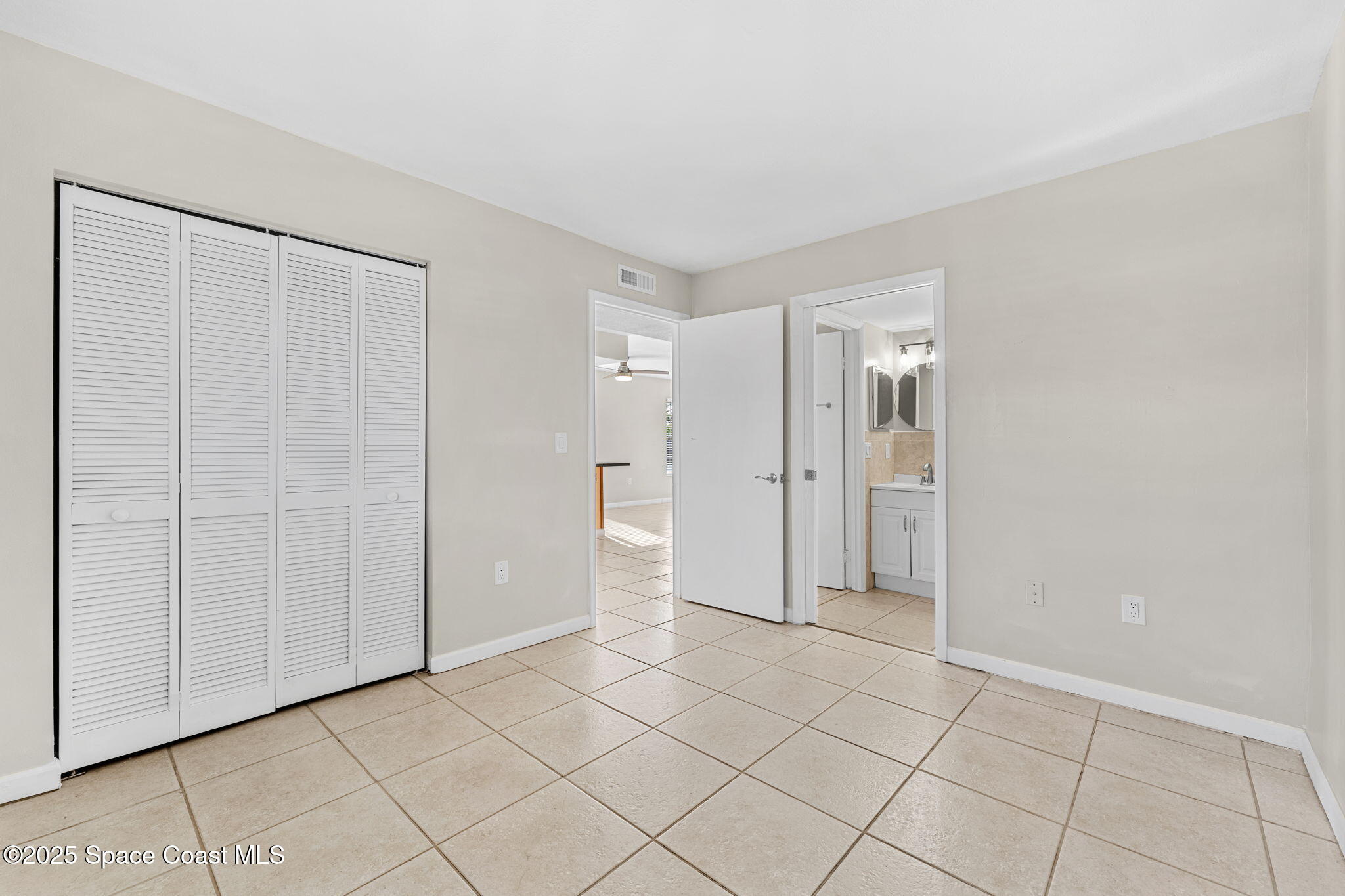 8000 Ridgewood Avenue, 110