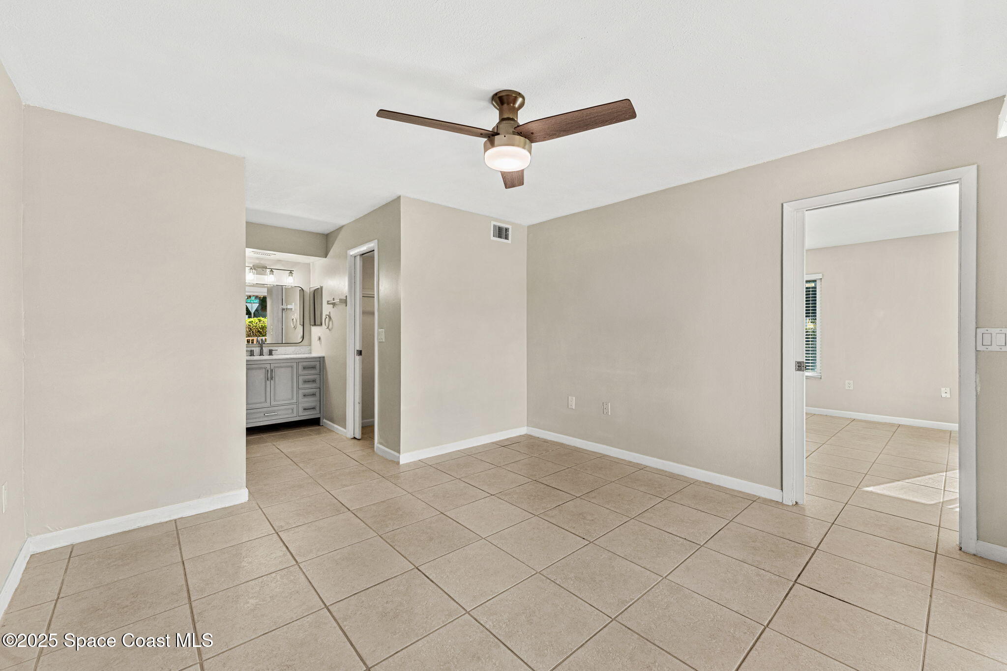 8000 Ridgewood Avenue, 110