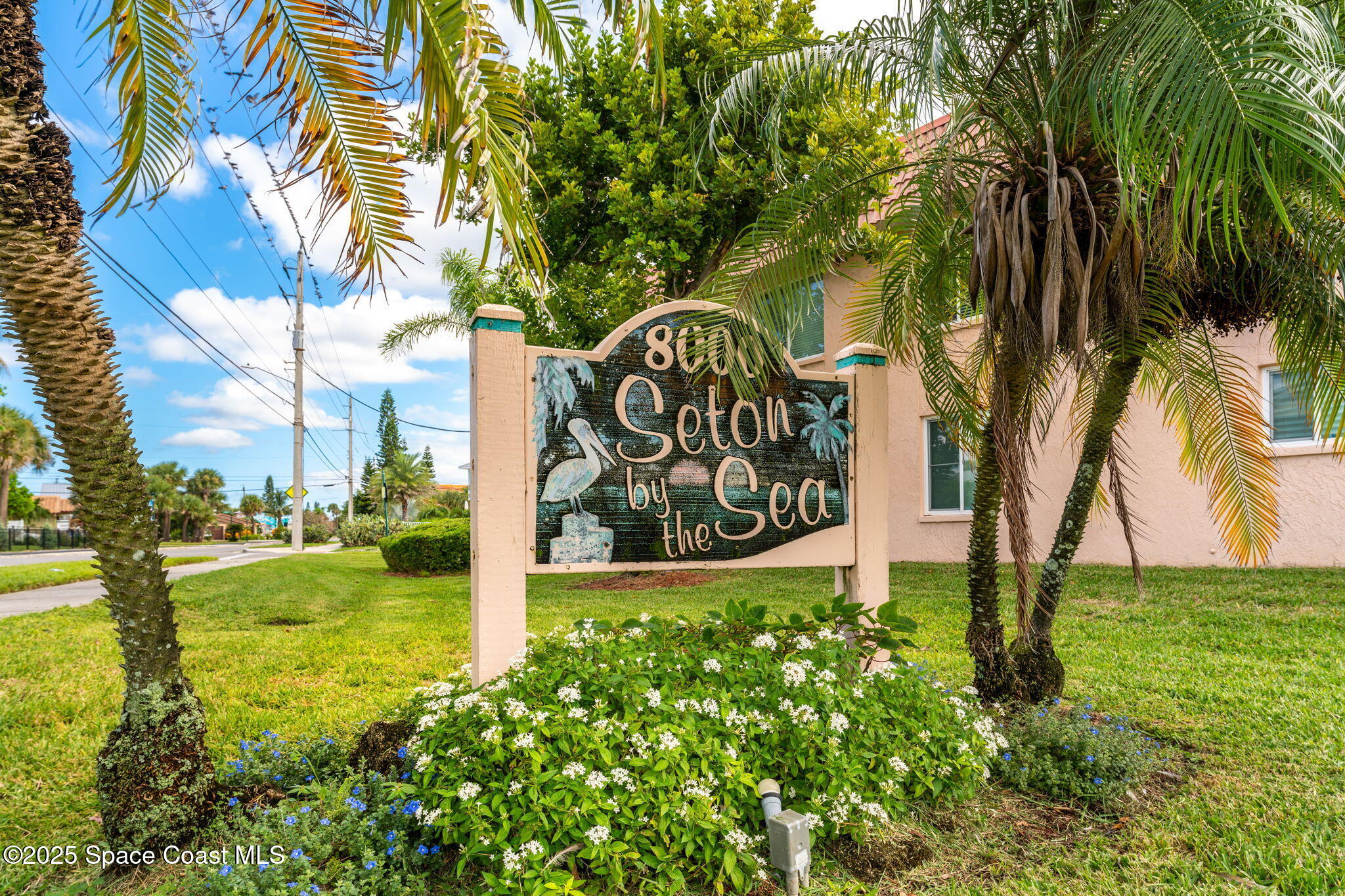 8000 Ridgewood Avenue, 110