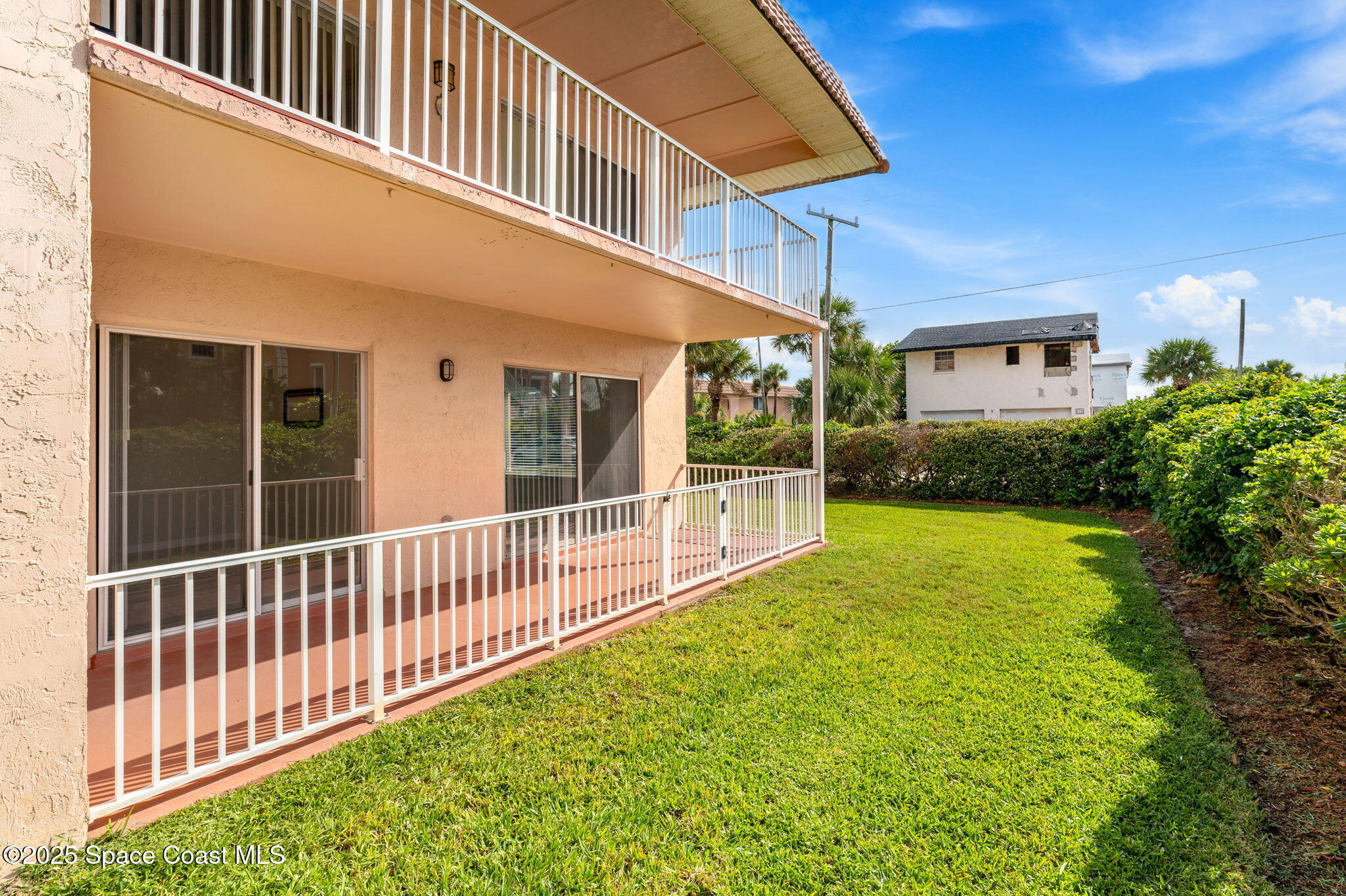 8000 Ridgewood Avenue, 110