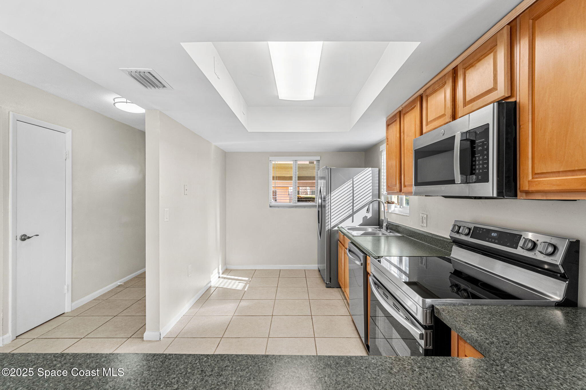 8000 Ridgewood Avenue, 110