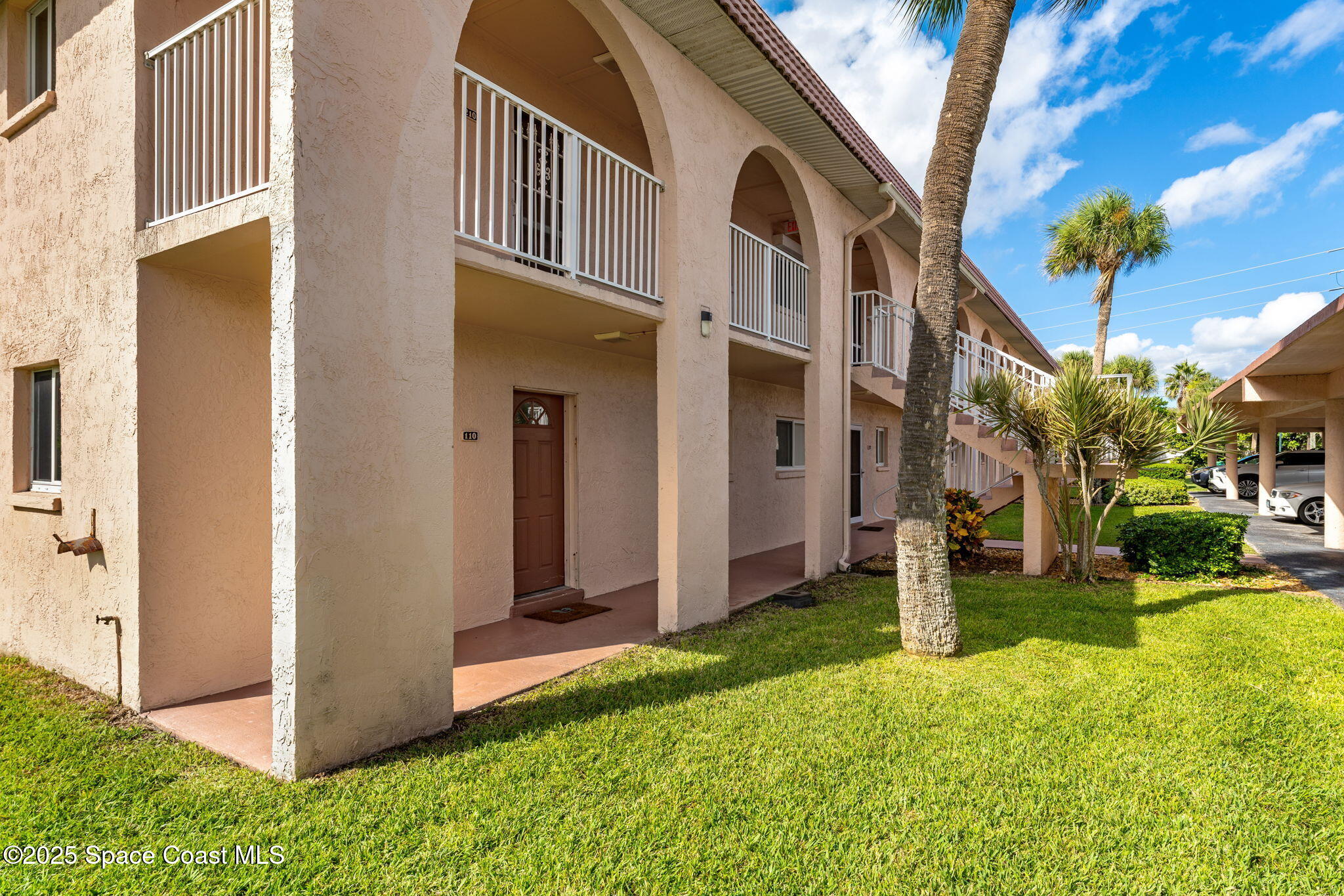 8000 Ridgewood Avenue, 110