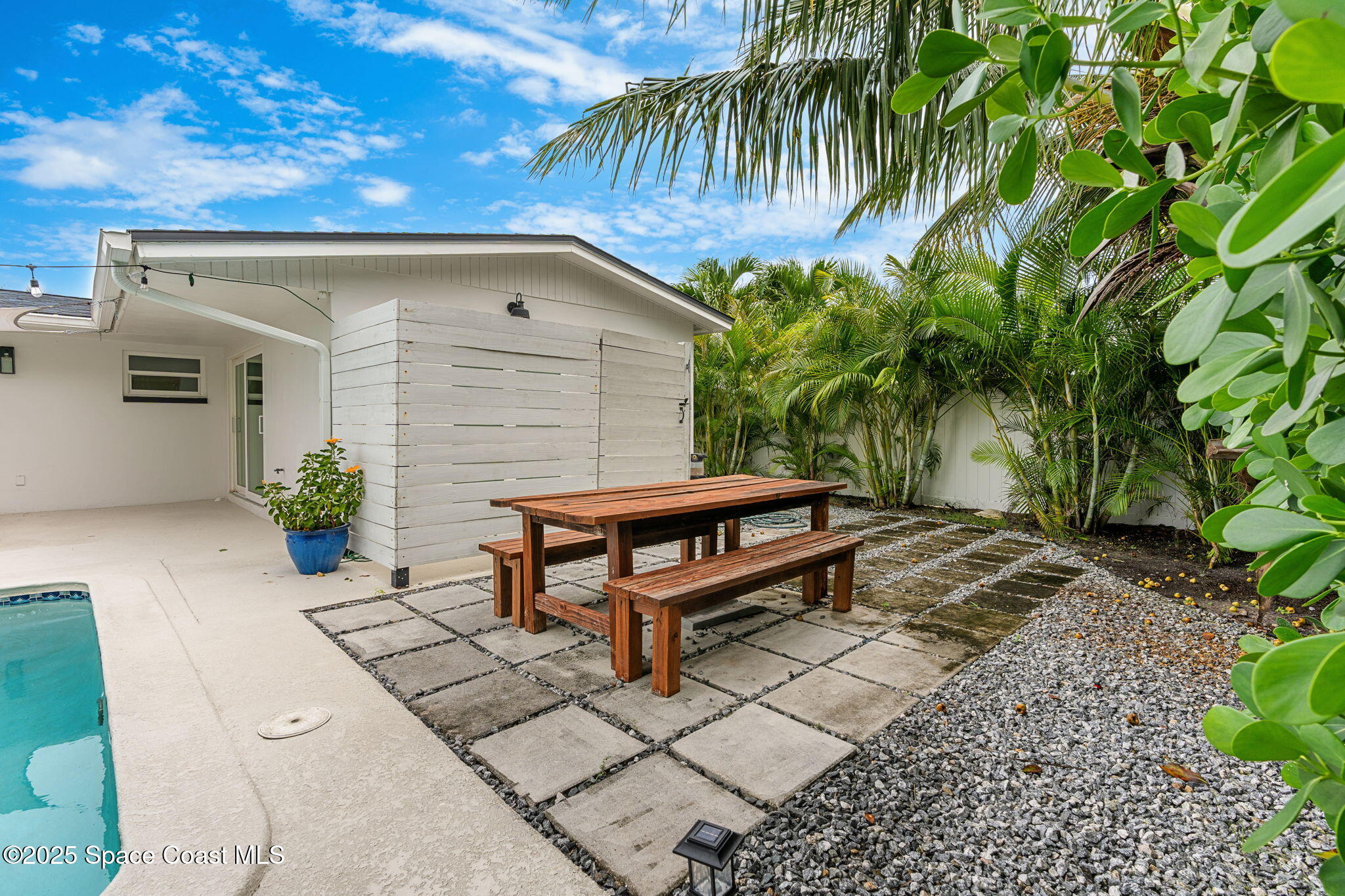408 Penguin Drive