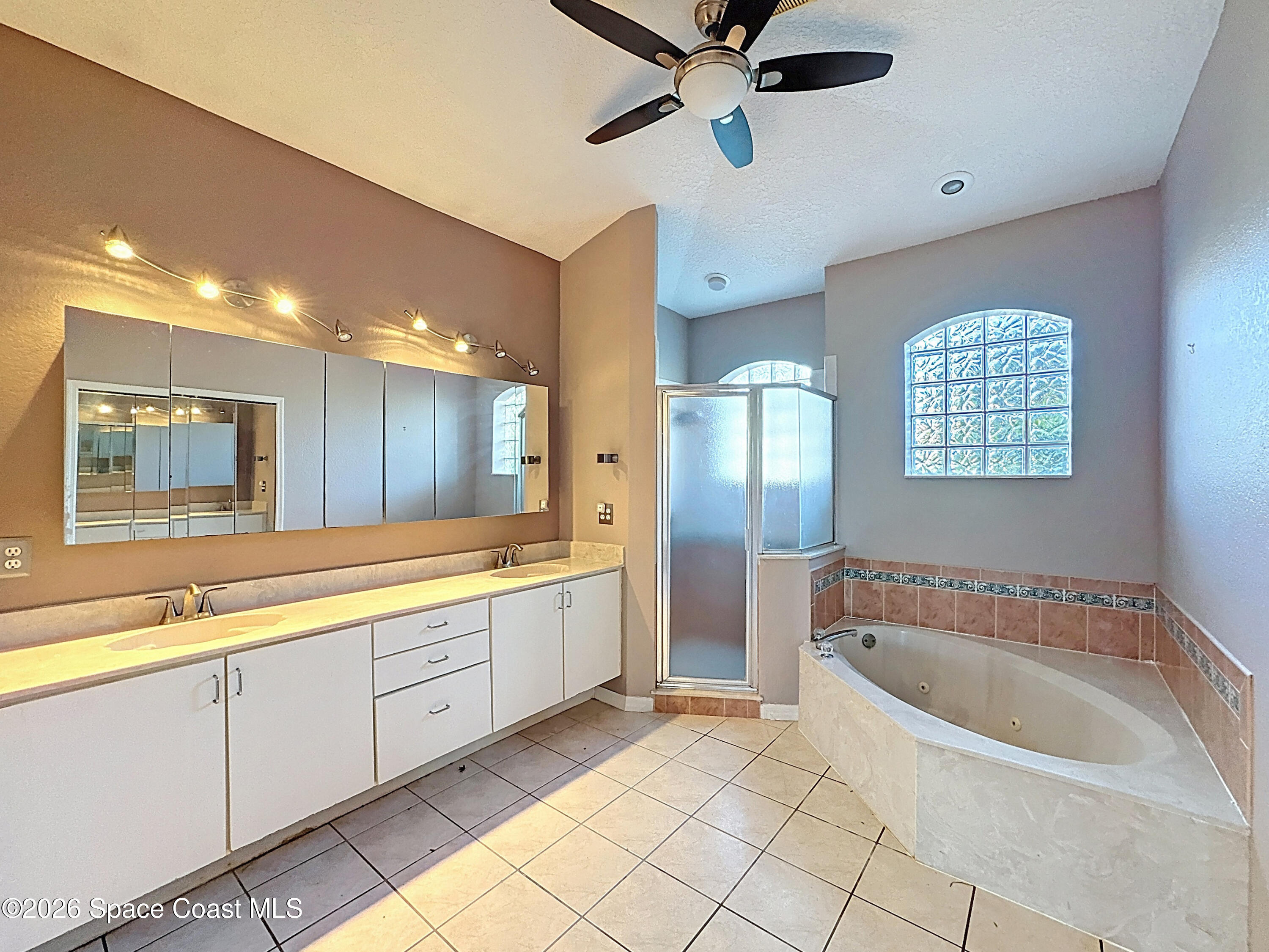 4073 Sand Ridge Drive