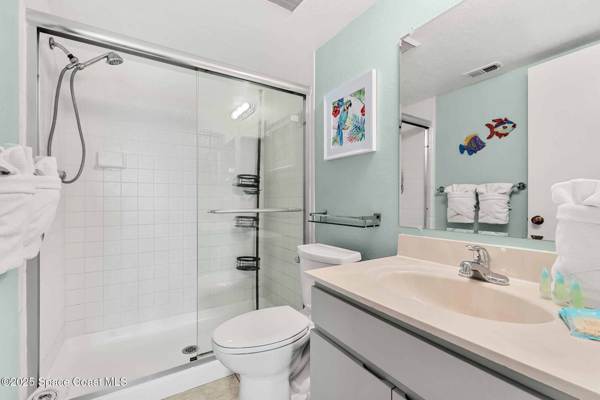 7400 Ridgewood Avenue, 405