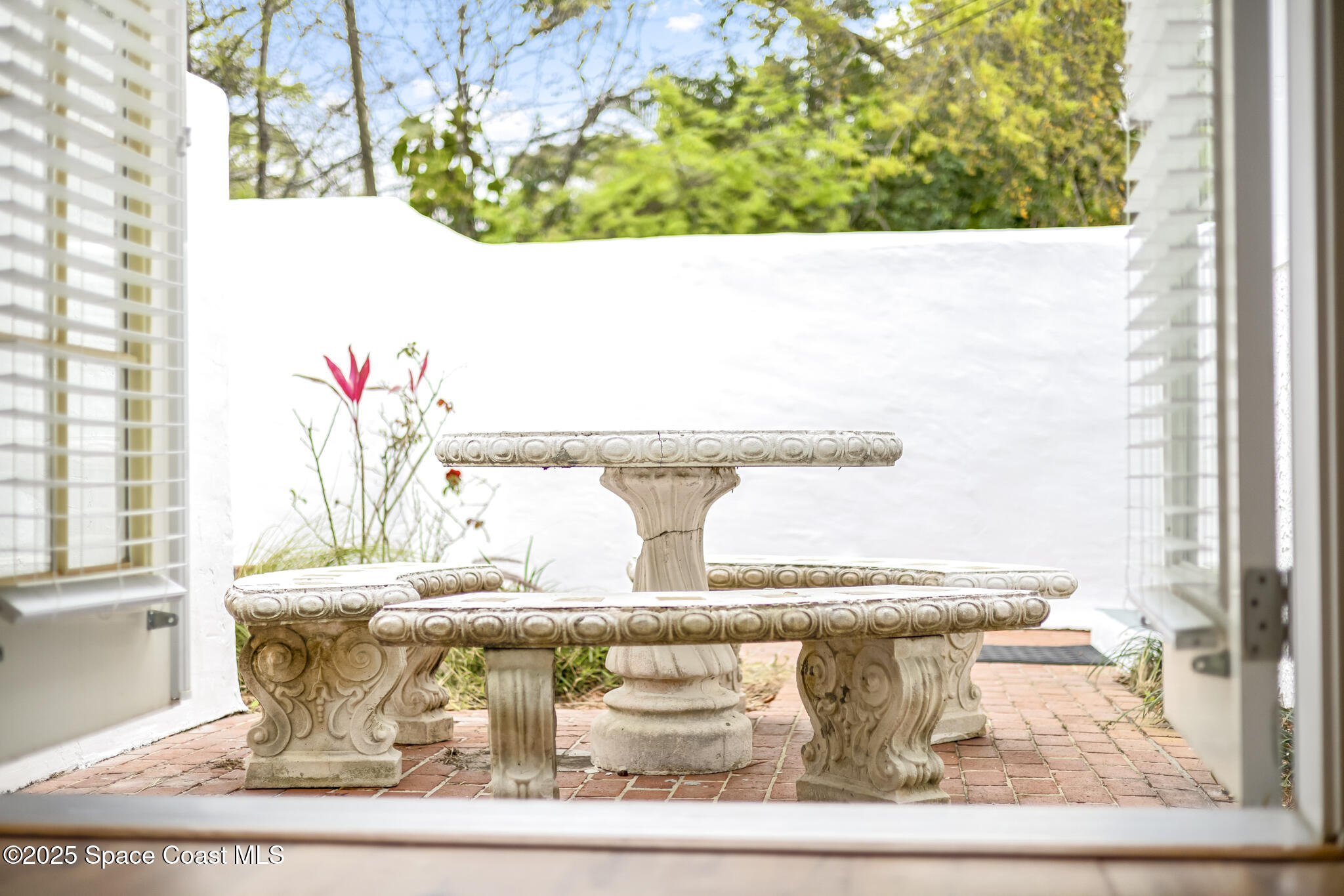 1003 S Washington Avenue