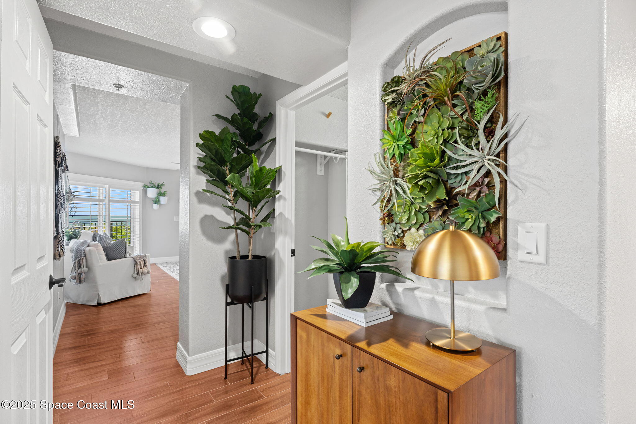 1493 S Atlantic Avenue, 21