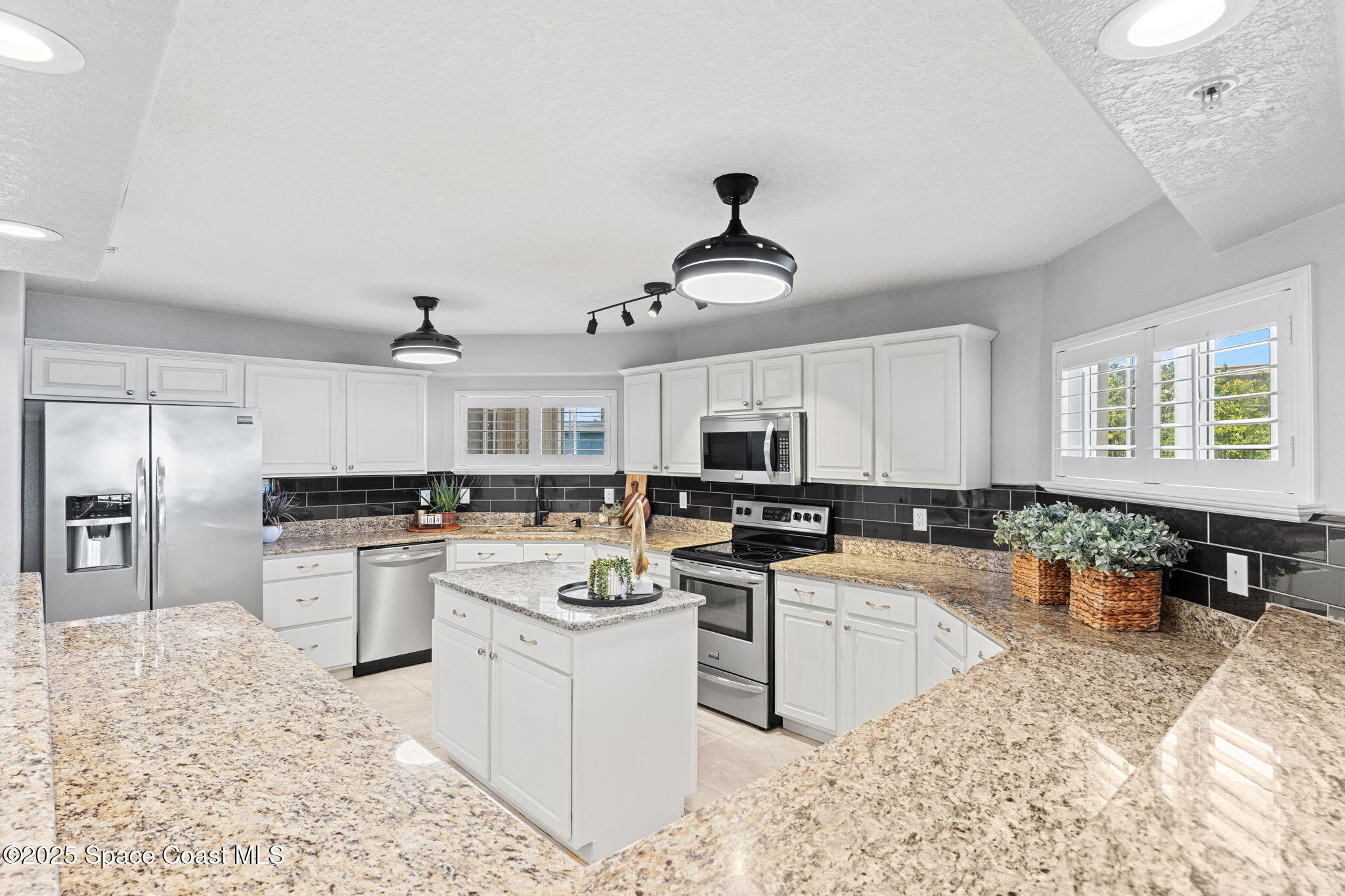 1493 S Atlantic Avenue, 21