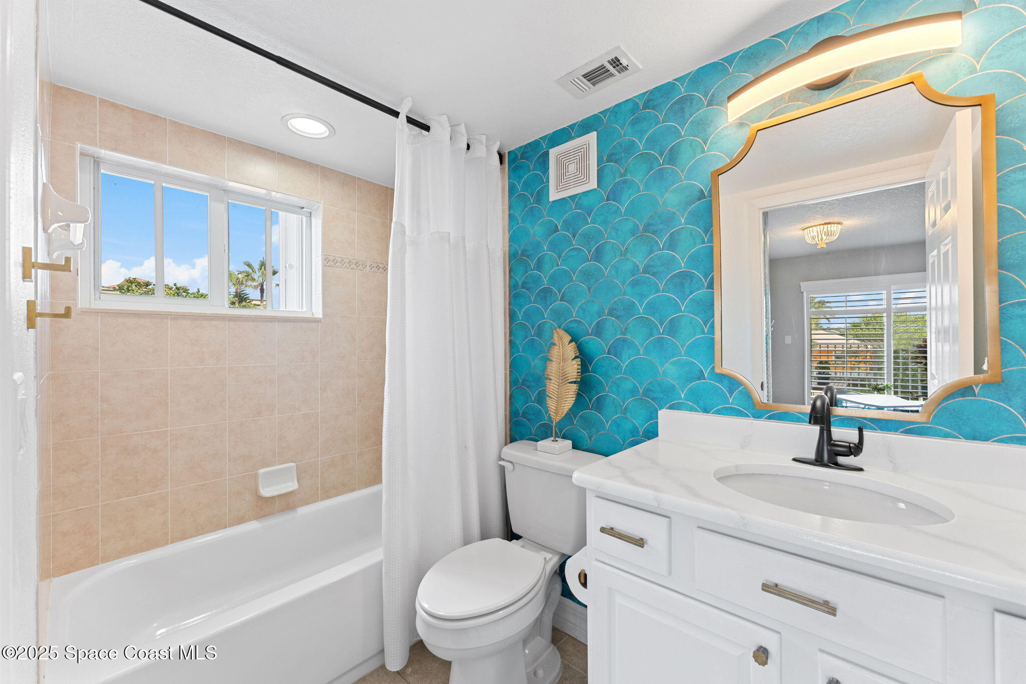 1493 S Atlantic Avenue, 21