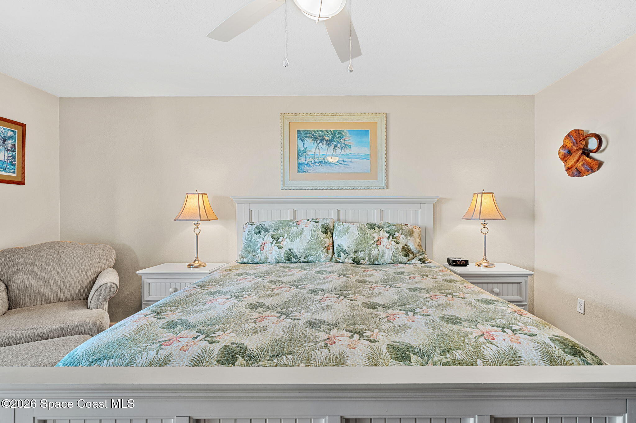 8498 Ridgewood Avenue 2305