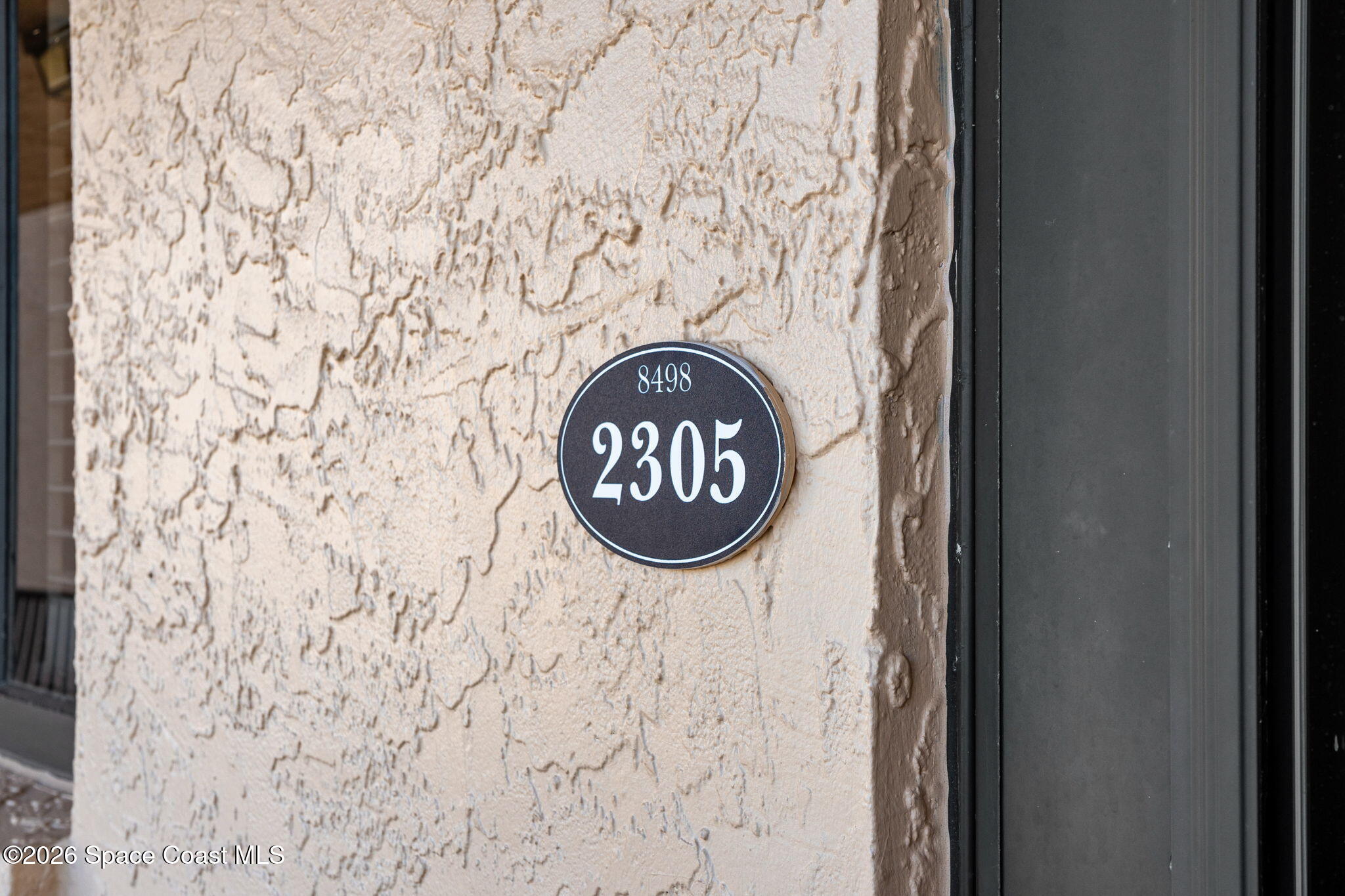 8498 Ridgewood Avenue 2305