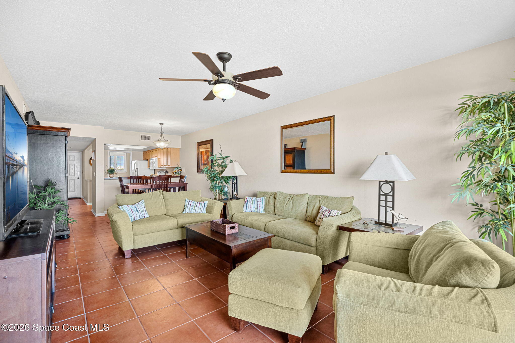 8498 Ridgewood Avenue 2305