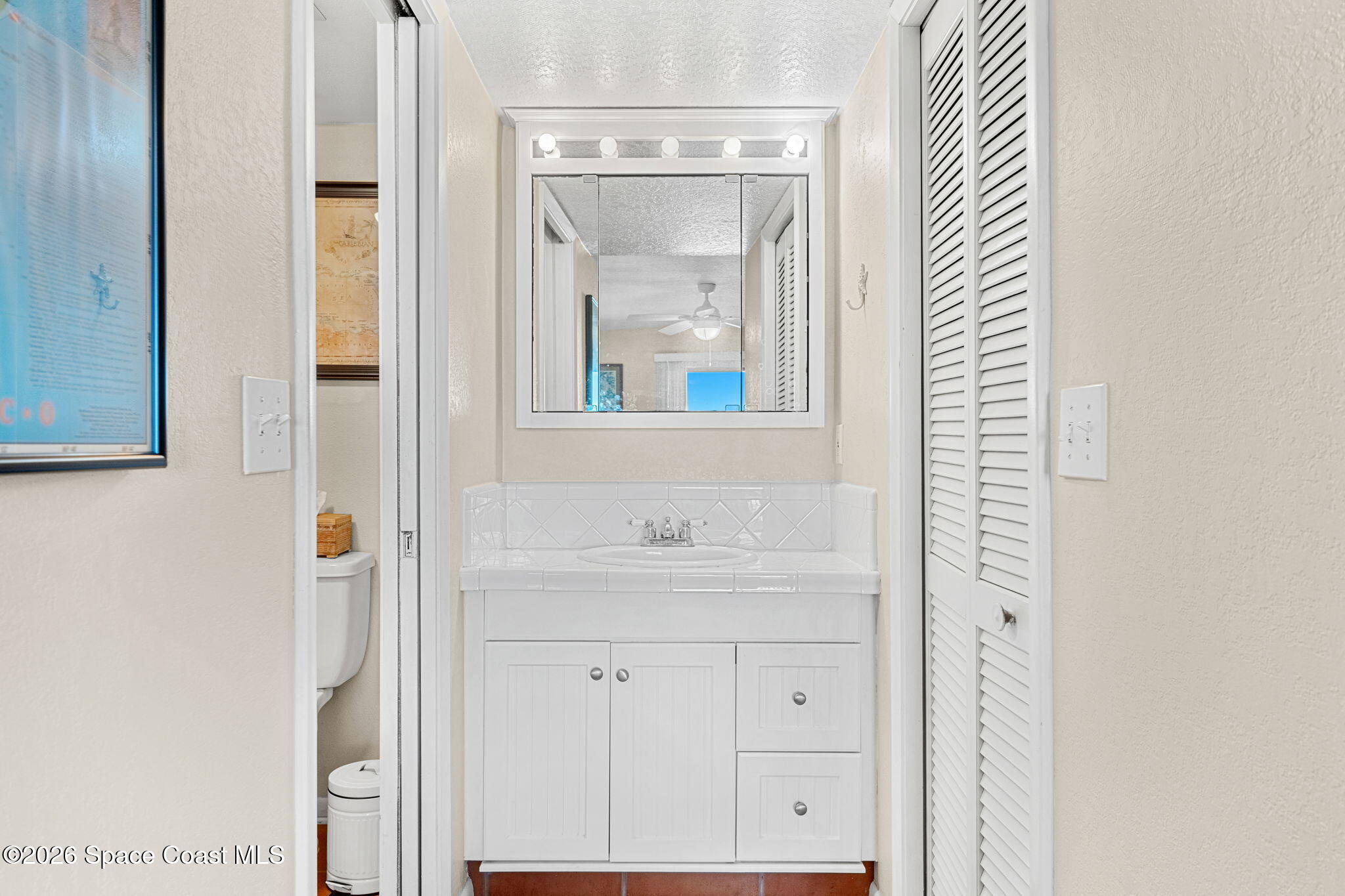 8498 Ridgewood Avenue 2305