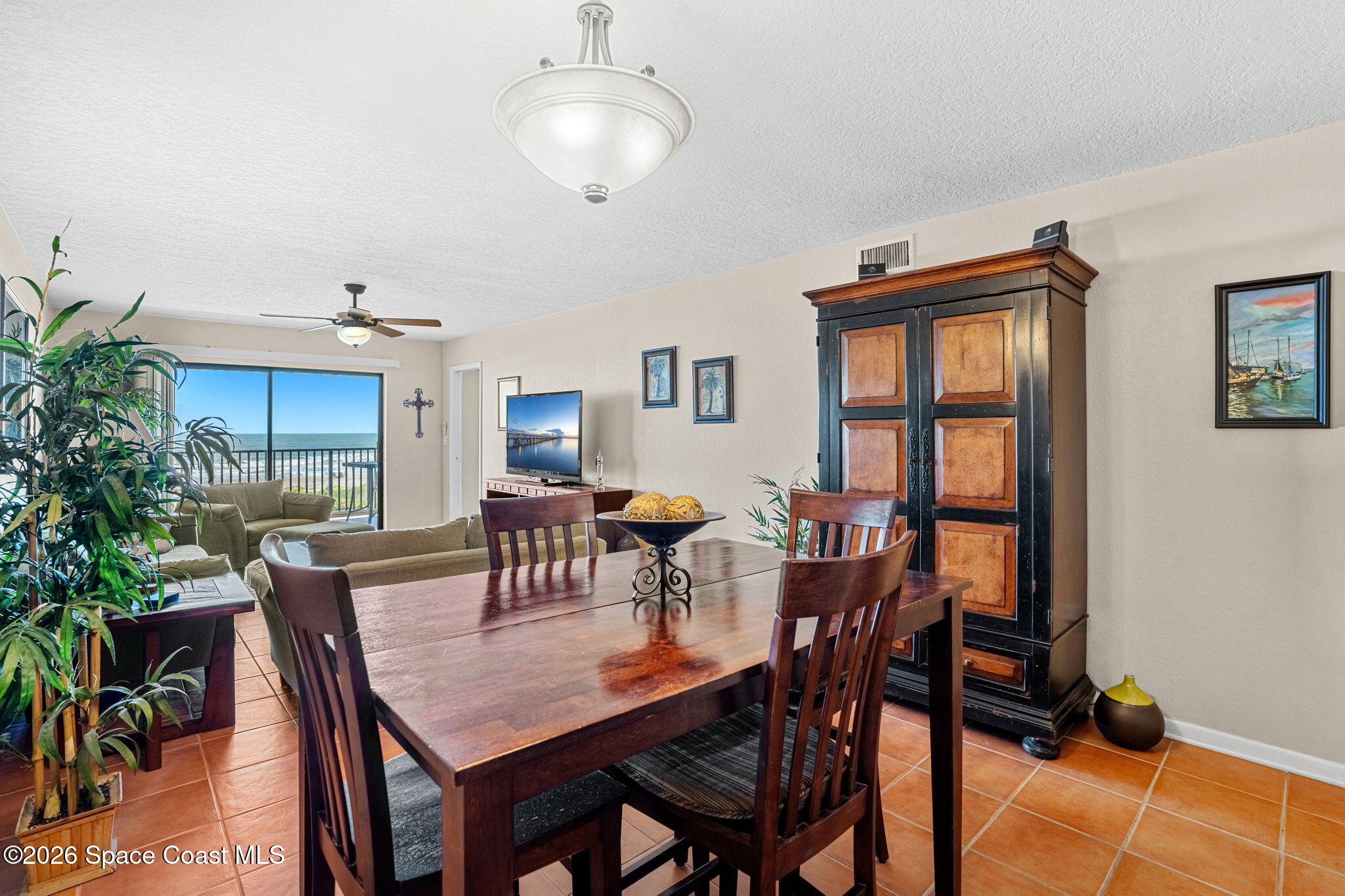 8498 Ridgewood Avenue 2305