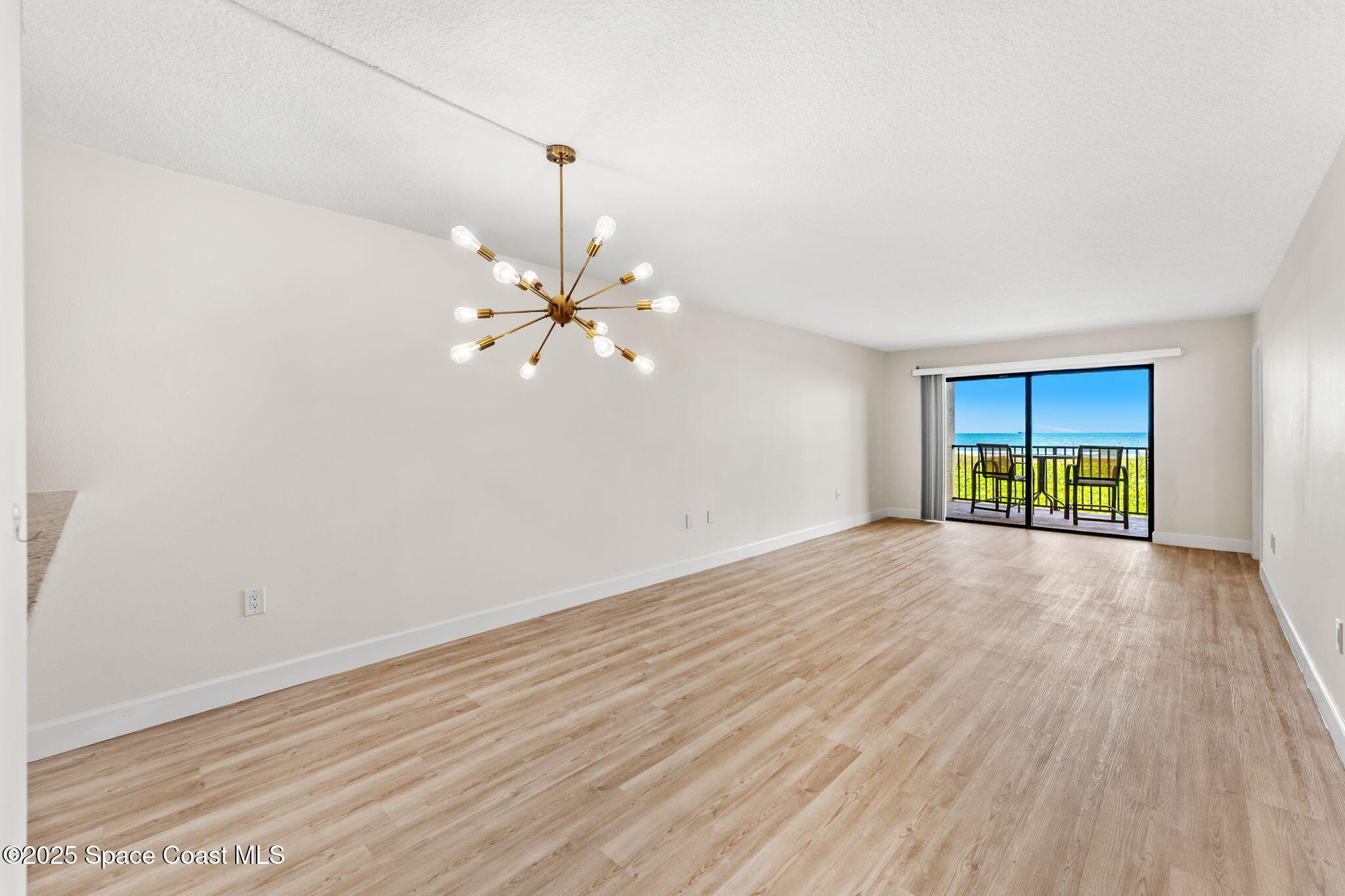 8496 Ridgewood Avenue 3205